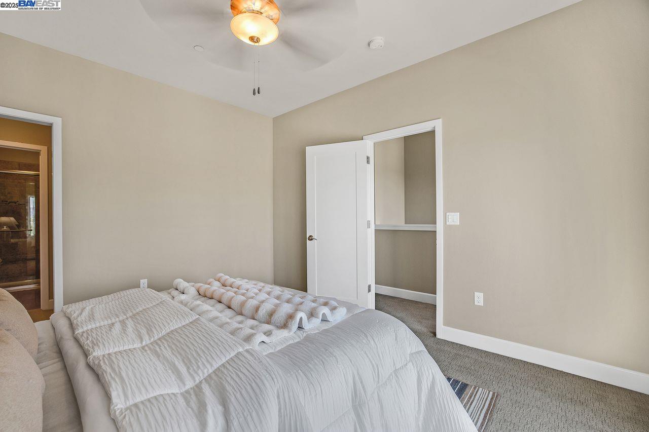 Detail Gallery Image 16 of 37 For 200 Valletta Ln, Pleasanton,  CA 94566 - 3 Beds | 2/2 Baths