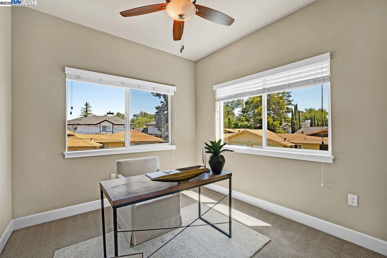 Detail Gallery Image 26 of 37 For 200 Valletta Ln, Pleasanton,  CA 94566 - 3 Beds | 2/2 Baths