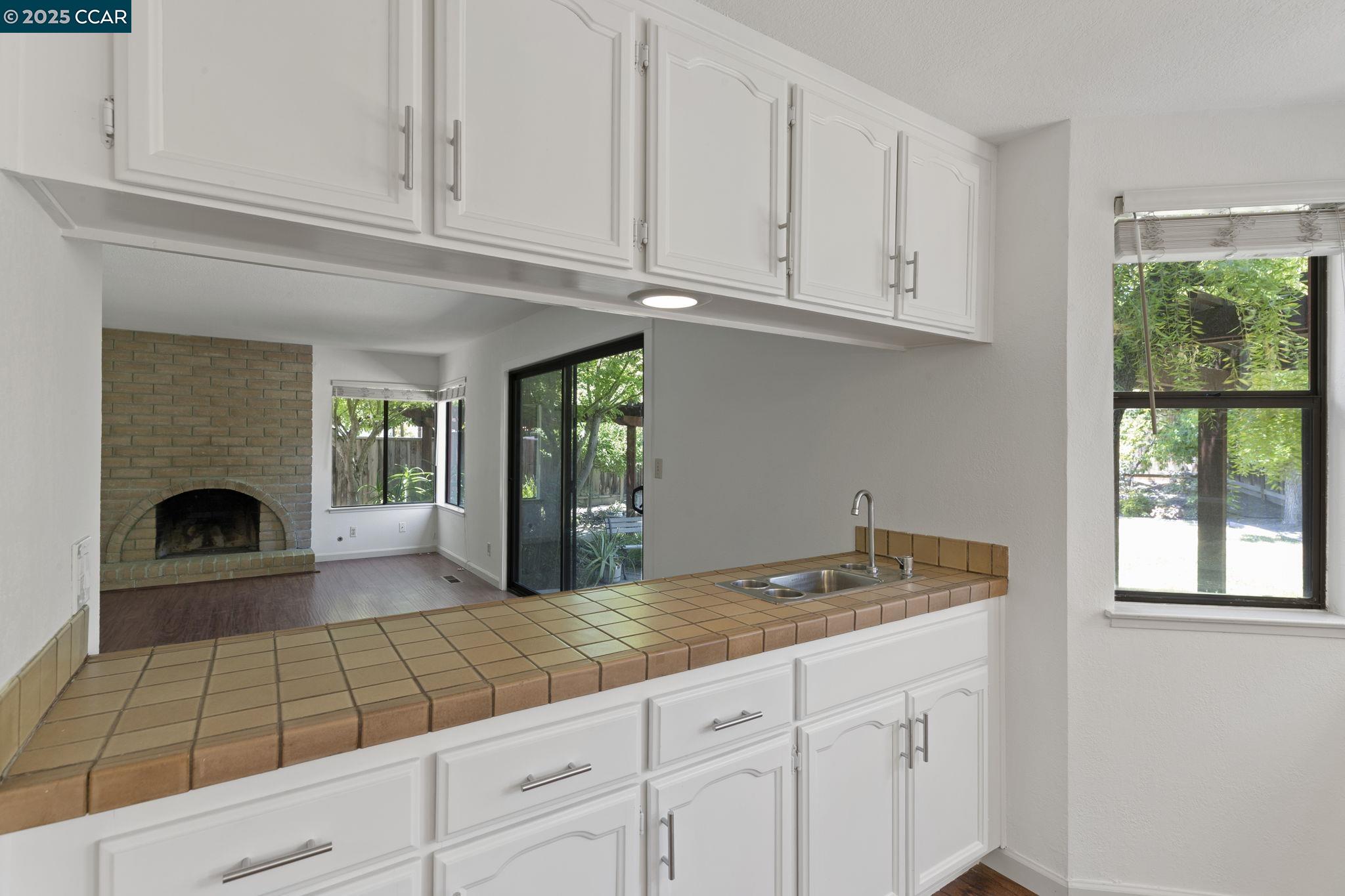 Detail Gallery Image 18 of 60 For 332 Cameron Cir, San Ramon,  CA 94583 - 4 Beds | 3 Baths