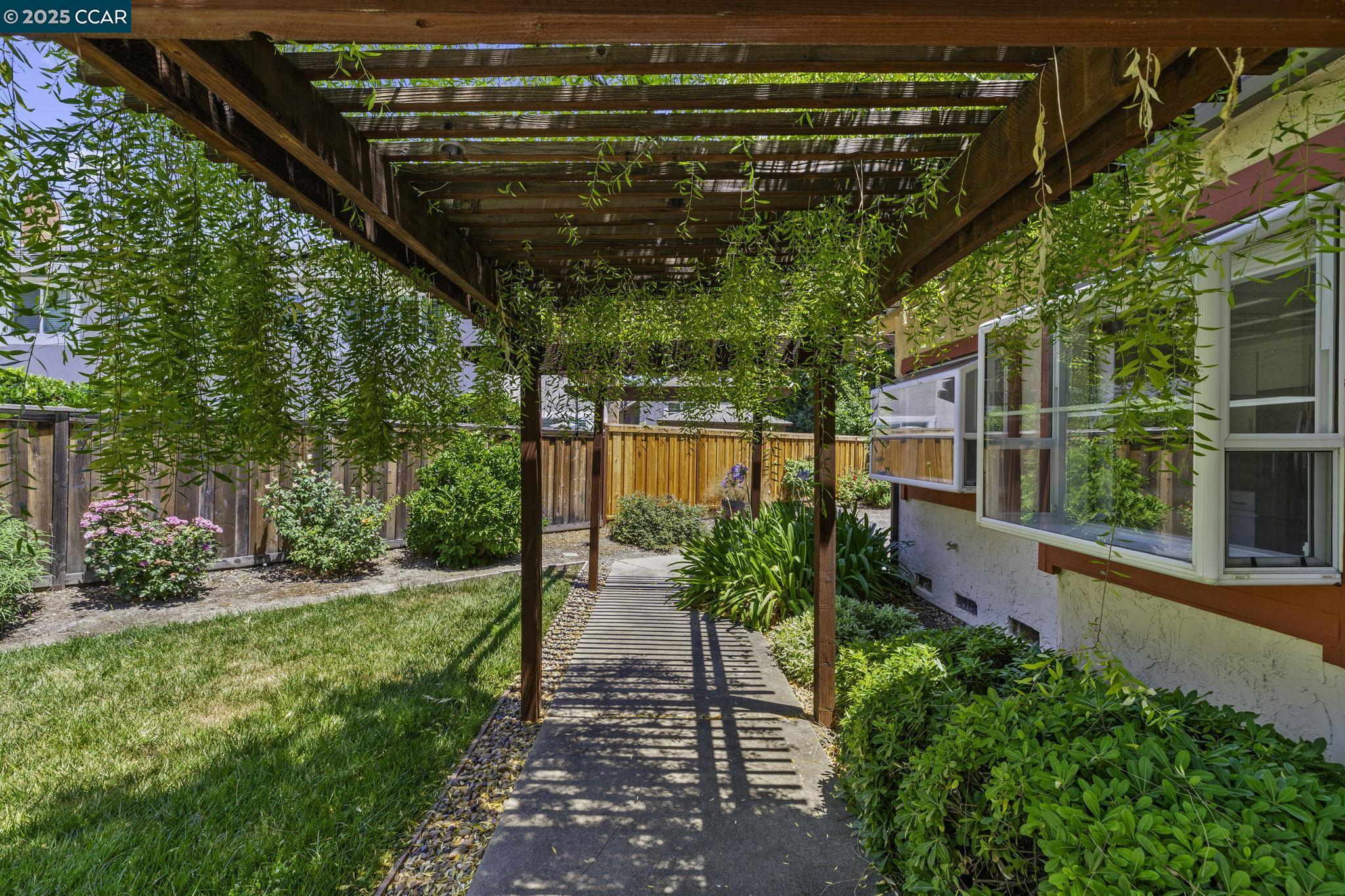 Detail Gallery Image 54 of 60 For 332 Cameron Cir, San Ramon,  CA 94583 - 4 Beds | 3 Baths