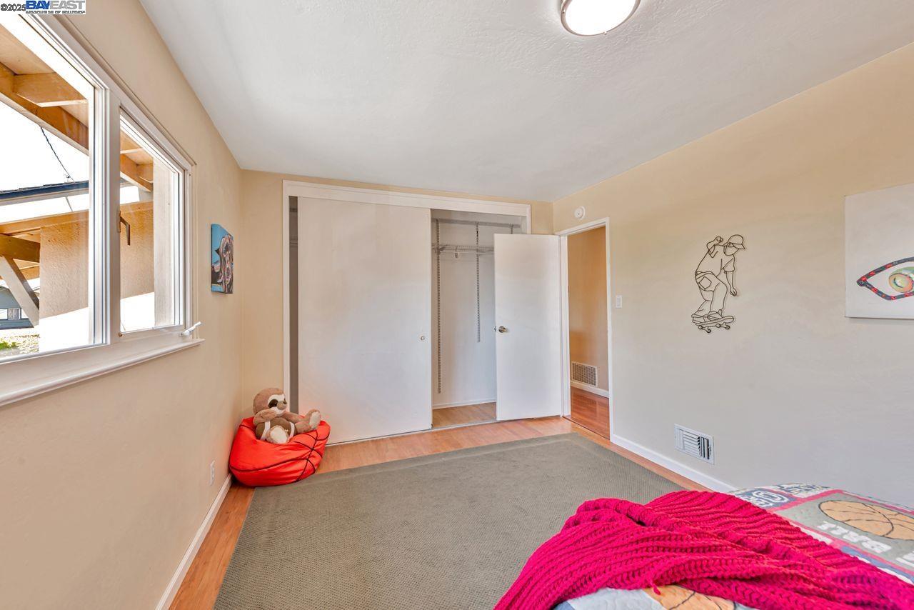 Detail Gallery Image 24 of 42 For 32072 Chicoine Ave, Hayward,  CA 94544 - 4 Beds | 3 Baths