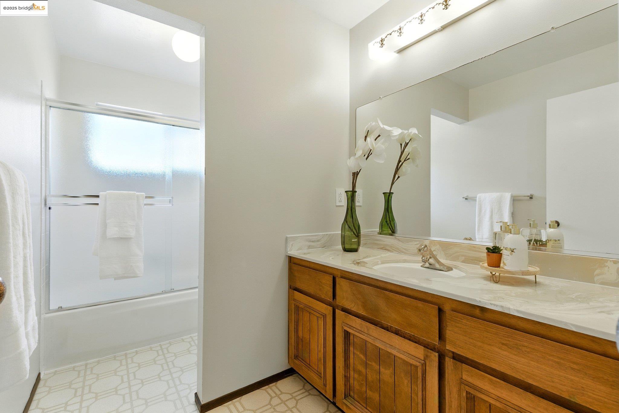 Detail Gallery Image 28 of 57 For 640 Mt Duncan, Clayton,  CA 94517 - 4 Beds | 3 Baths