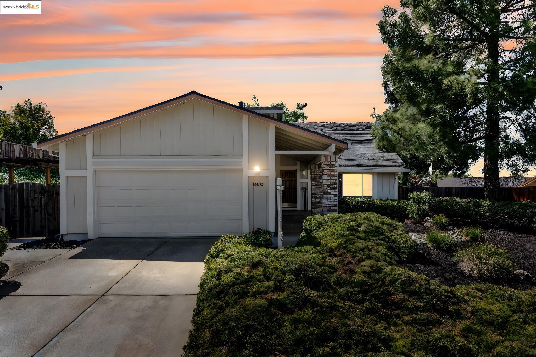 Detail Gallery Image 42 of 57 For 640 Mt Duncan, Clayton,  CA 94517 - 4 Beds | 3 Baths