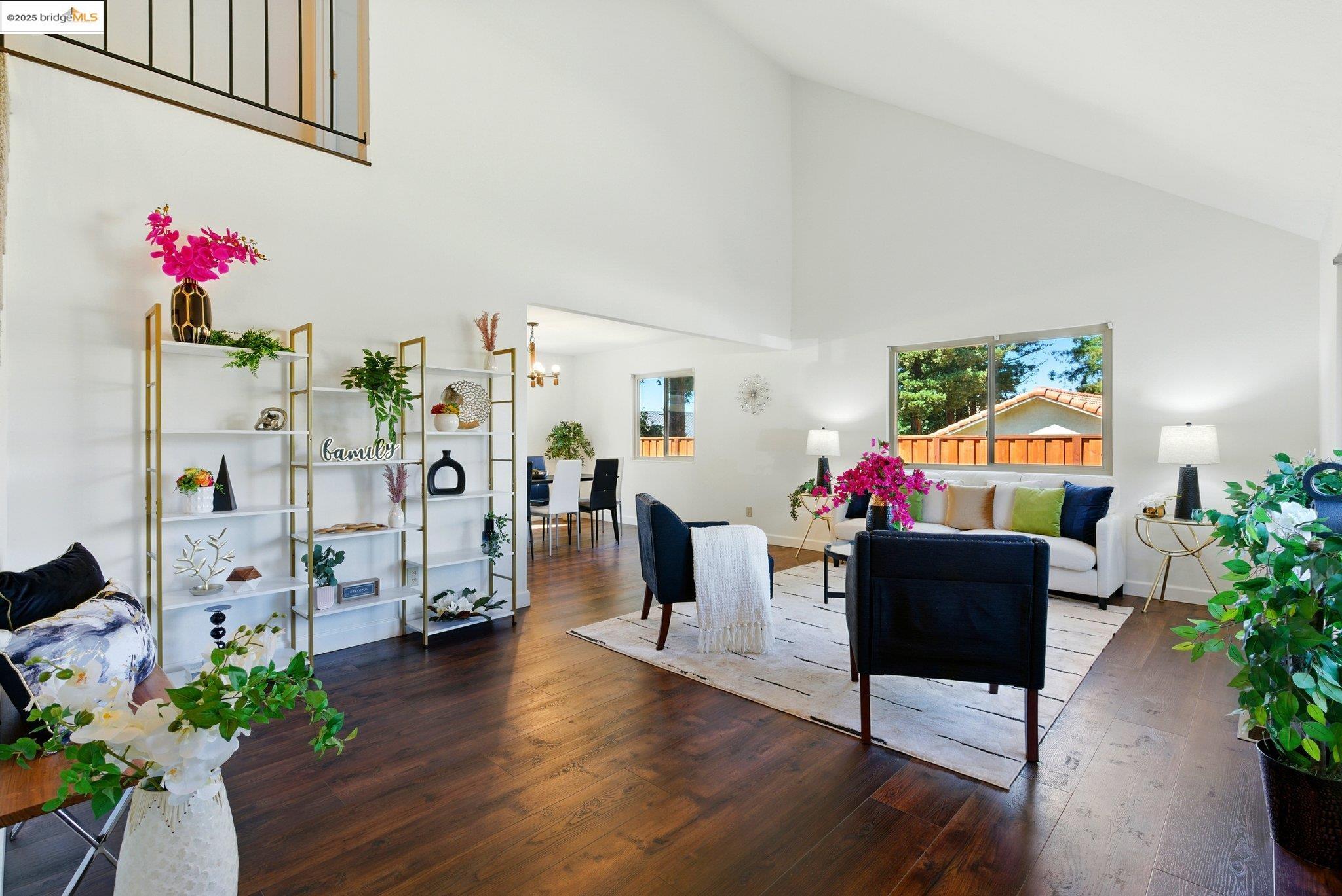 Detail Gallery Image 6 of 57 For 640 Mt Duncan, Clayton,  CA 94517 - 4 Beds | 3 Baths