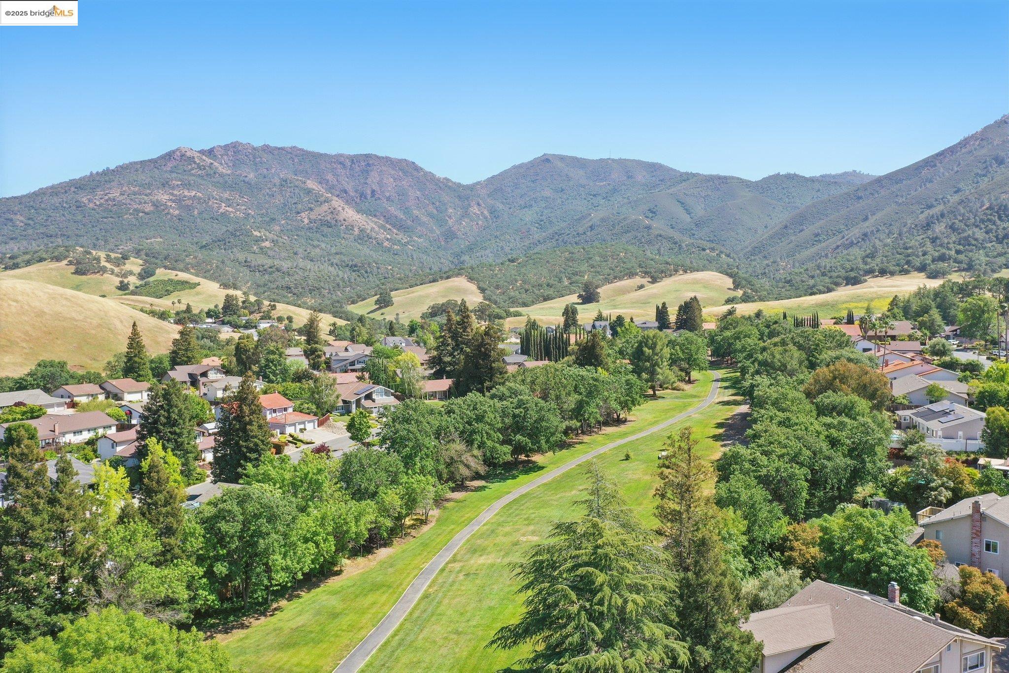 Detail Gallery Image 51 of 57 For 640 Mt Duncan, Clayton,  CA 94517 - 4 Beds | 3 Baths