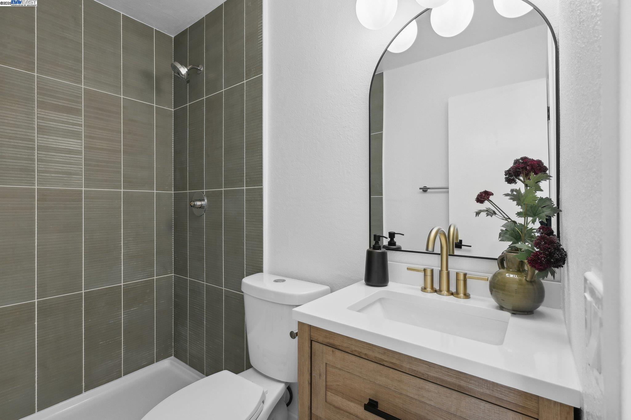 Detail Gallery Image 12 of 35 For 3918 Crofton Way, South San Francisco,  CA 94080 - 4 Beds | 2/1 Baths