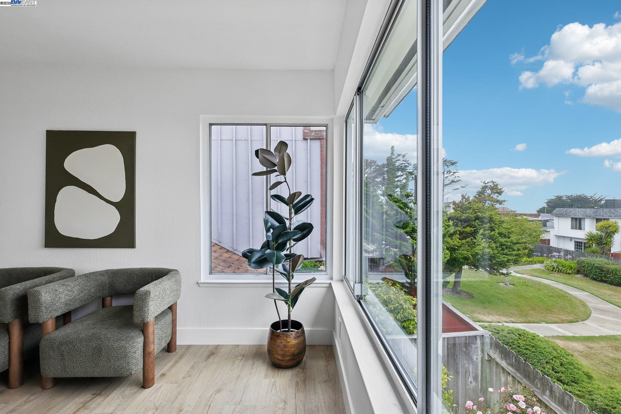 Detail Gallery Image 14 of 35 For 3918 Crofton Way, South San Francisco,  CA 94080 - 4 Beds | 2/1 Baths