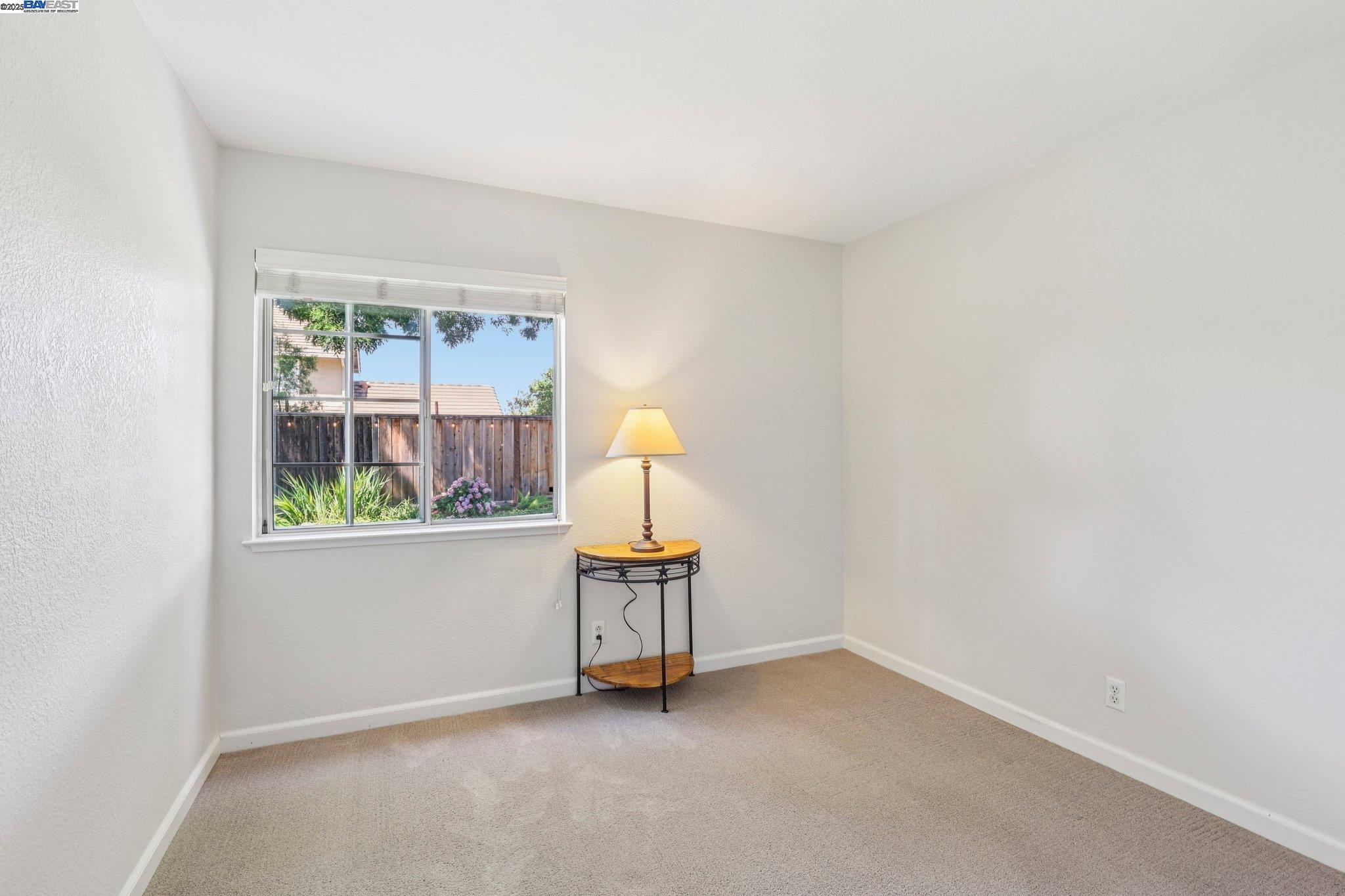 Detail Gallery Image 21 of 43 For 1256 Village Green Dr, Livermore,  CA 94551 - 3 Beds | 2 Baths