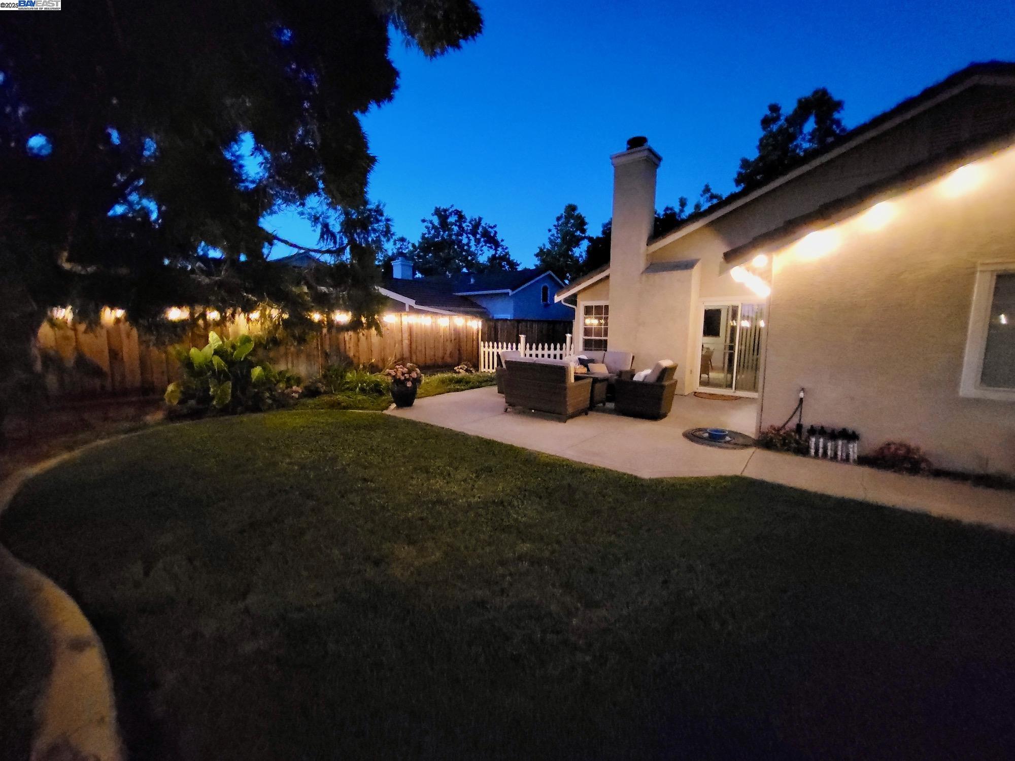 Detail Gallery Image 33 of 43 For 1256 Village Green Dr, Livermore,  CA 94551 - 3 Beds | 2 Baths