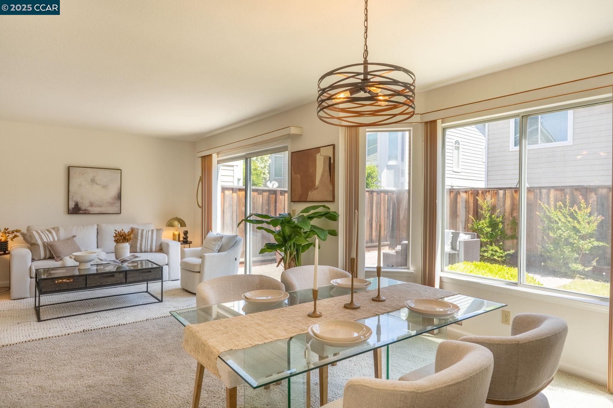 Detail Gallery Image 3 of 17 For 353 Winterwind Cir, San Ramon,  CA 94583 - 2 Beds | 2/1 Baths