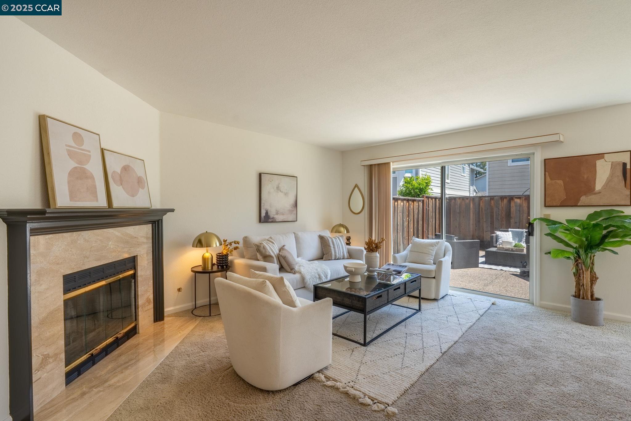 Detail Gallery Image 5 of 17 For 353 Winterwind Cir, San Ramon,  CA 94583 - 2 Beds | 2/1 Baths
