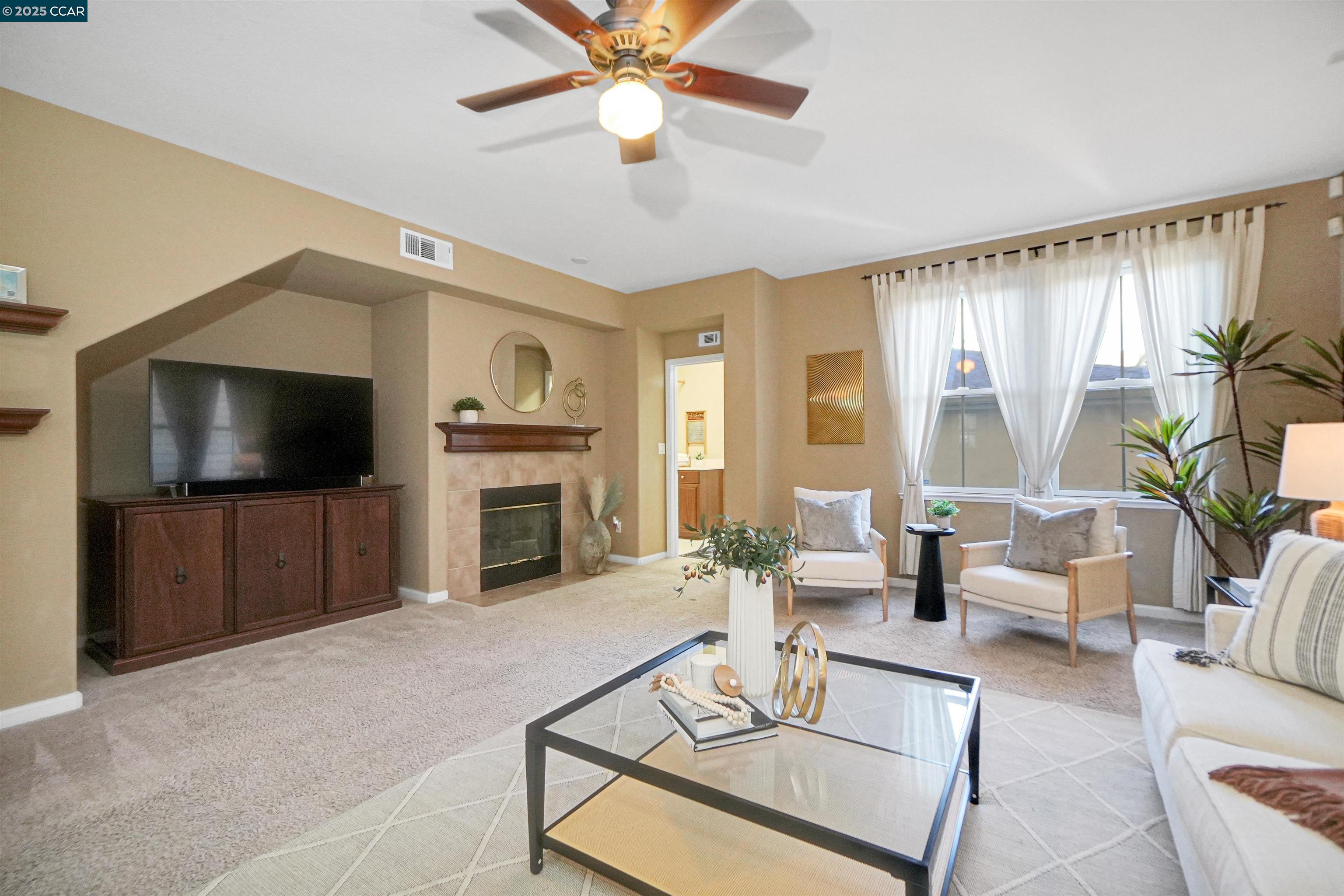 Detail Gallery Image 22 of 60 For 2165 Railroad Ave, Hercules,  CA 94547 - 4 Beds | 2/1 Baths