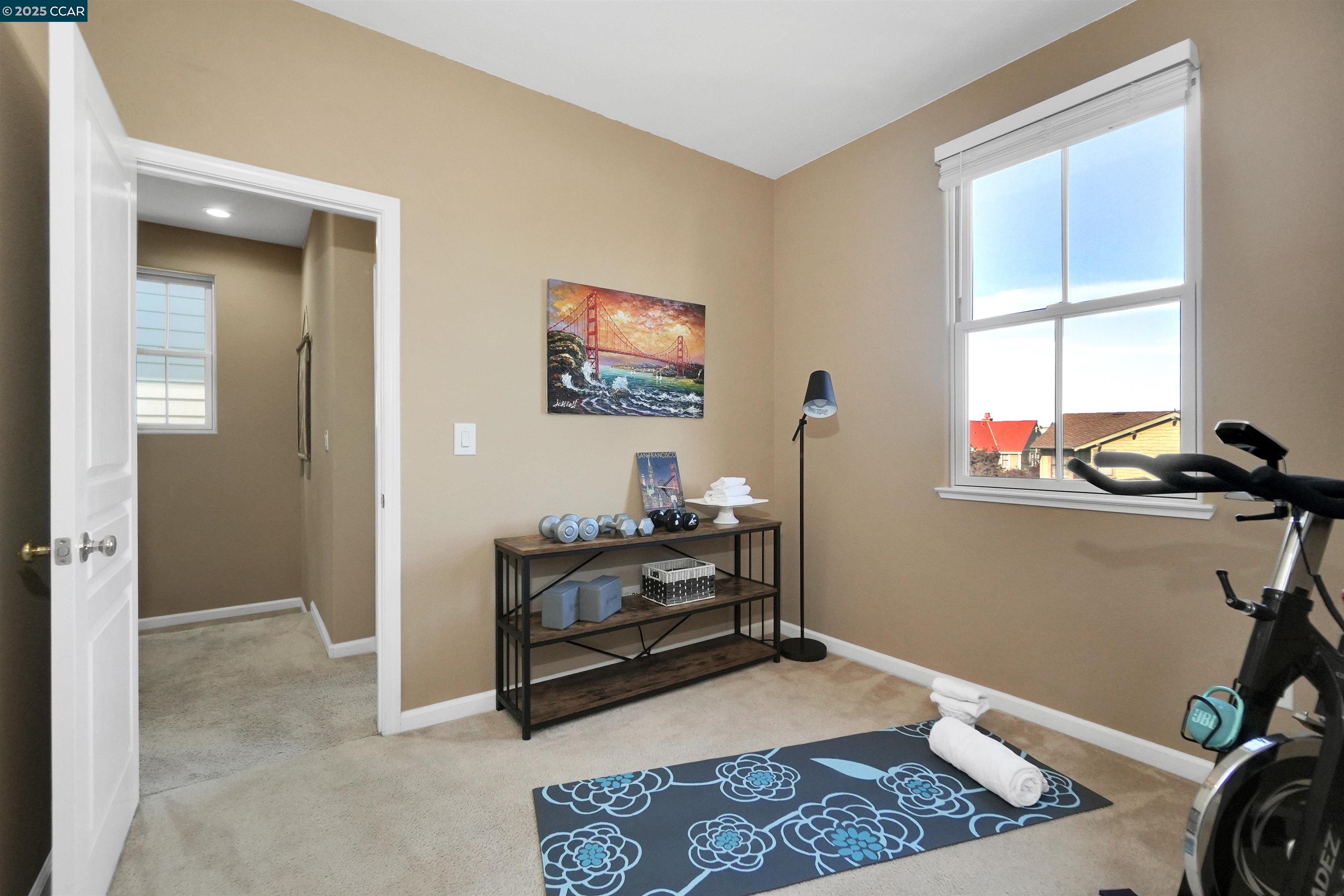 Detail Gallery Image 35 of 60 For 2165 Railroad Ave, Hercules,  CA 94547 - 4 Beds | 2/1 Baths