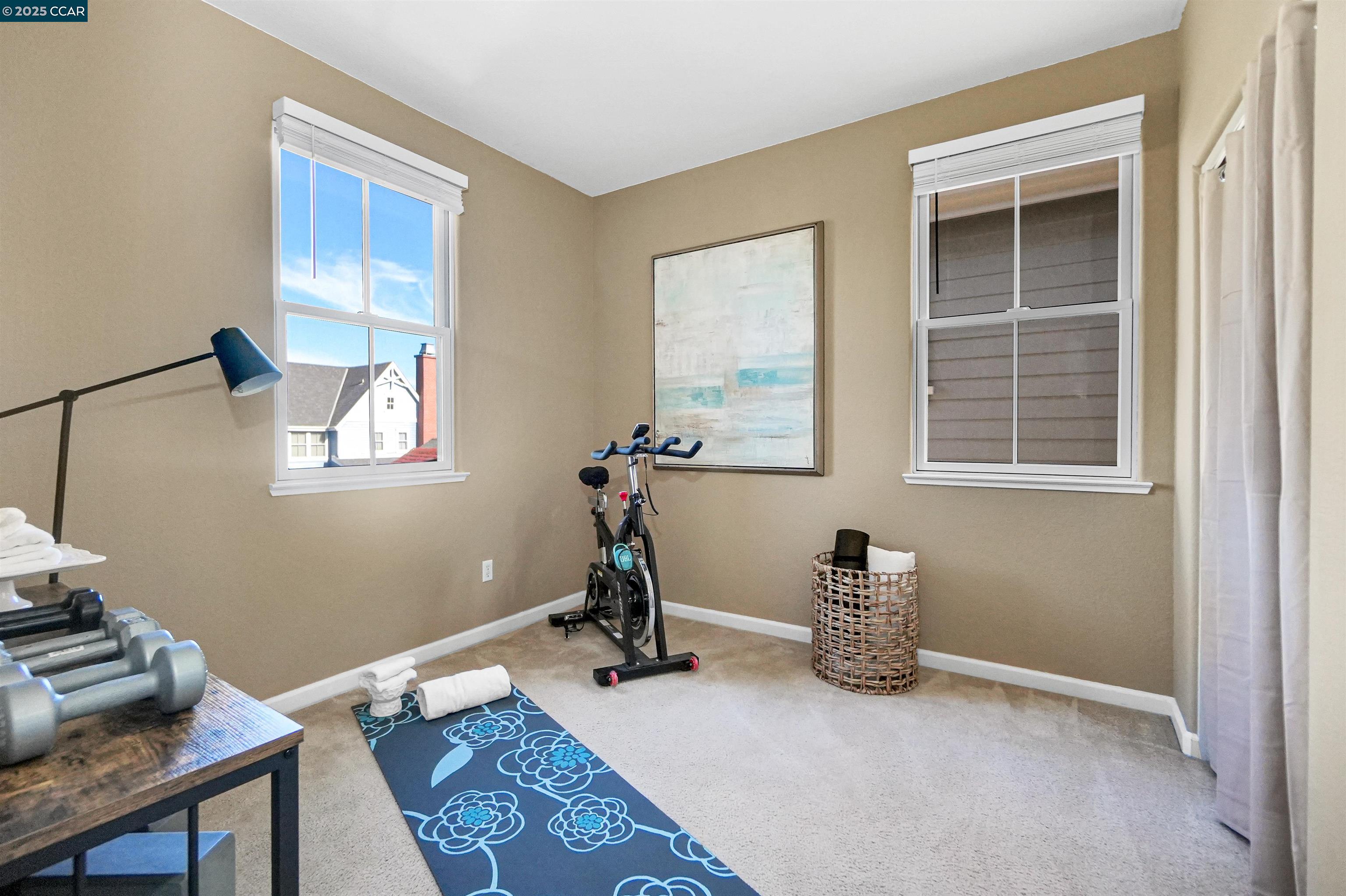 Detail Gallery Image 36 of 60 For 2165 Railroad Ave, Hercules,  CA 94547 - 4 Beds | 2/1 Baths