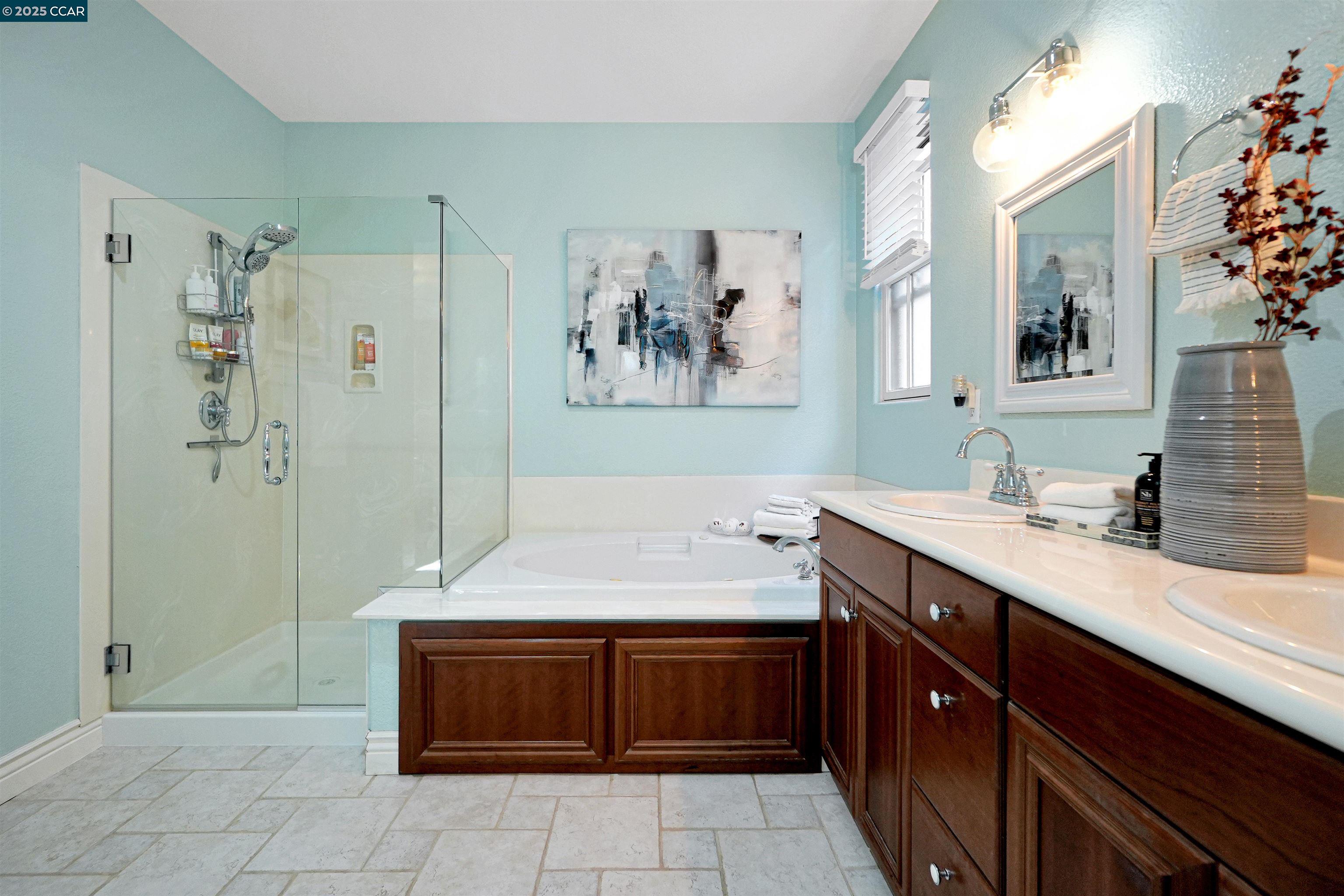 Detail Gallery Image 46 of 60 For 2165 Railroad Ave, Hercules,  CA 94547 - 4 Beds | 2/1 Baths
