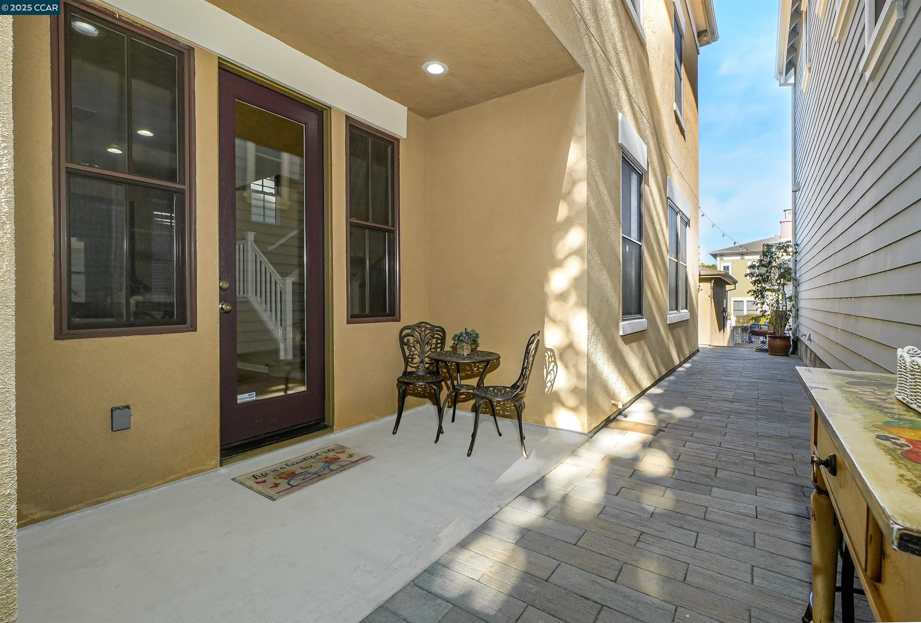 Detail Gallery Image 47 of 60 For 2165 Railroad Ave, Hercules,  CA 94547 - 4 Beds | 2/1 Baths