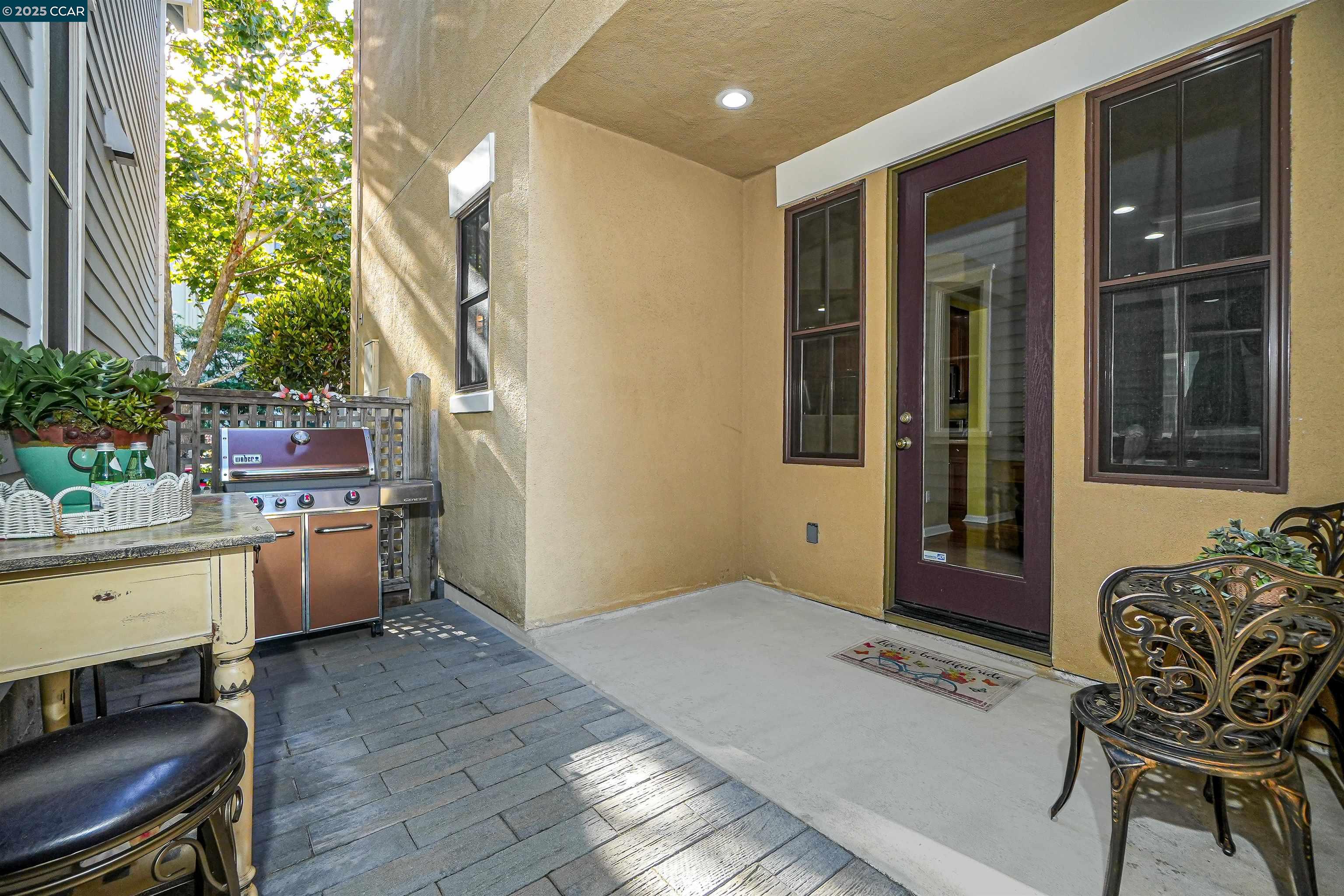 Detail Gallery Image 48 of 60 For 2165 Railroad Ave, Hercules,  CA 94547 - 4 Beds | 2/1 Baths
