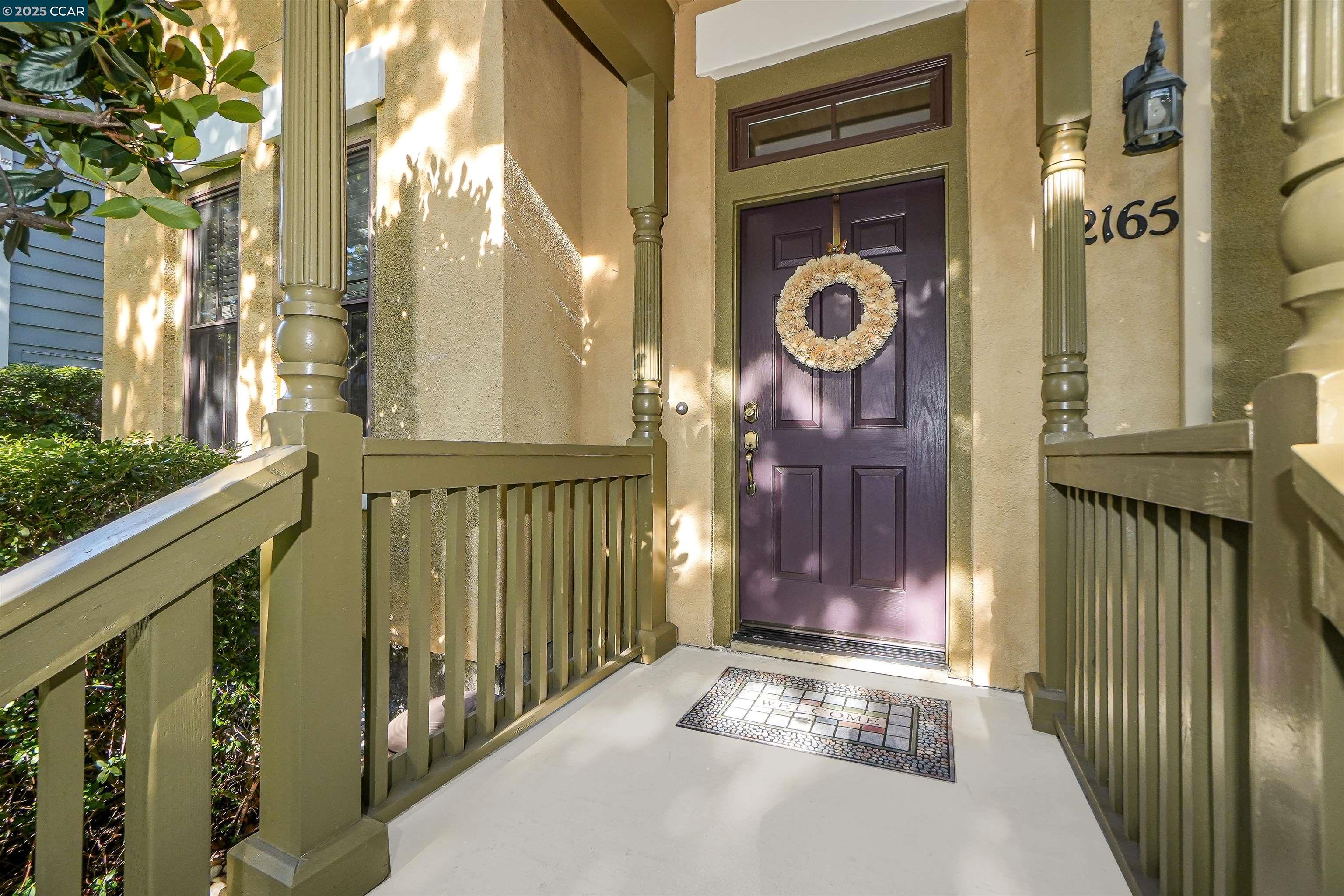 Detail Gallery Image 7 of 60 For 2165 Railroad Ave, Hercules,  CA 94547 - 4 Beds | 2/1 Baths