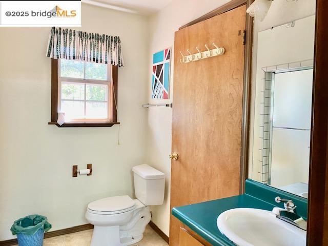 Detail Gallery Image 12 of 21 For 11350 Big Creek Shaft Rd, Groveland,  CA 95321-9719 - 3 Beds | 2 Baths