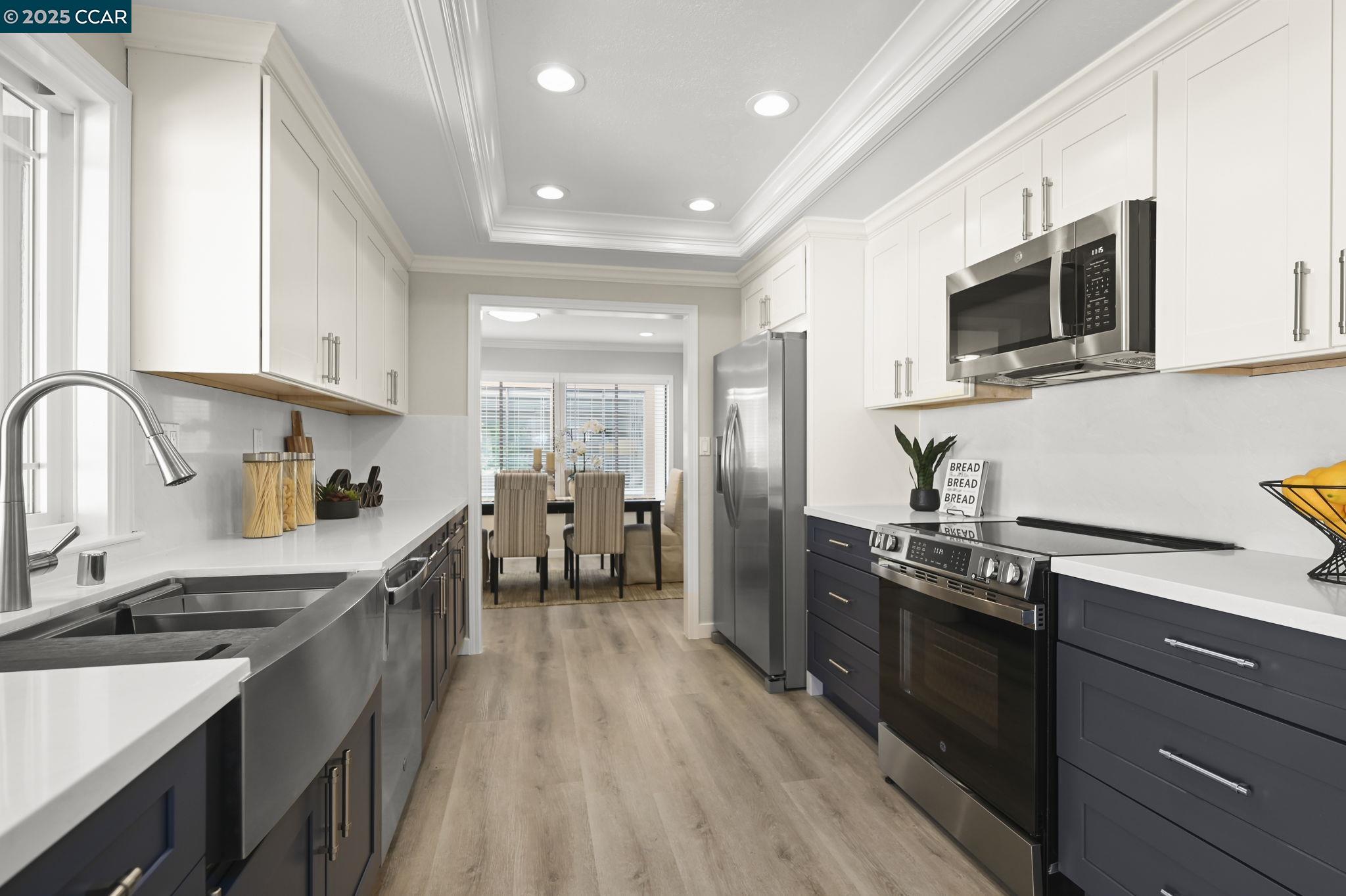 Detail Gallery Image 14 of 47 For 574 Silver Lake Dr, Danville,  CA 94526 - 2 Beds | 2 Baths