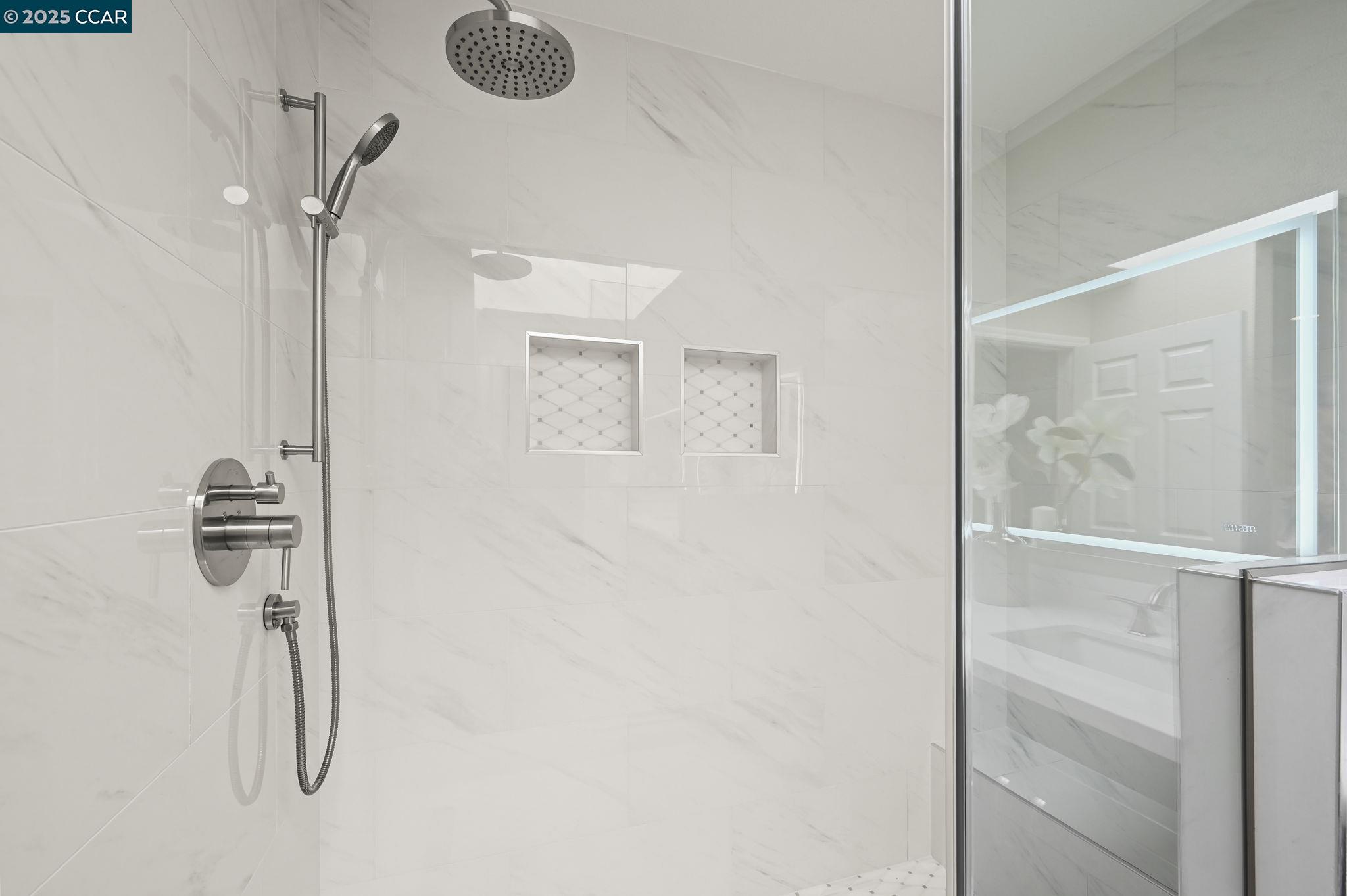 Detail Gallery Image 26 of 47 For 574 Silver Lake Dr, Danville,  CA 94526 - 2 Beds | 2 Baths