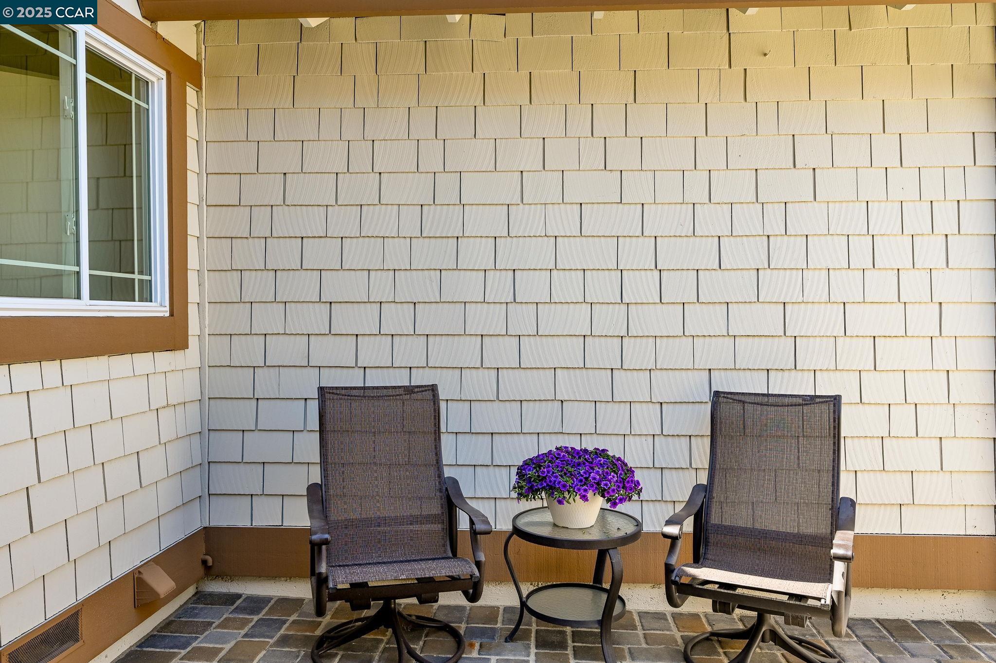Detail Gallery Image 5 of 47 For 574 Silver Lake Dr, Danville,  CA 94526 - 2 Beds | 2 Baths