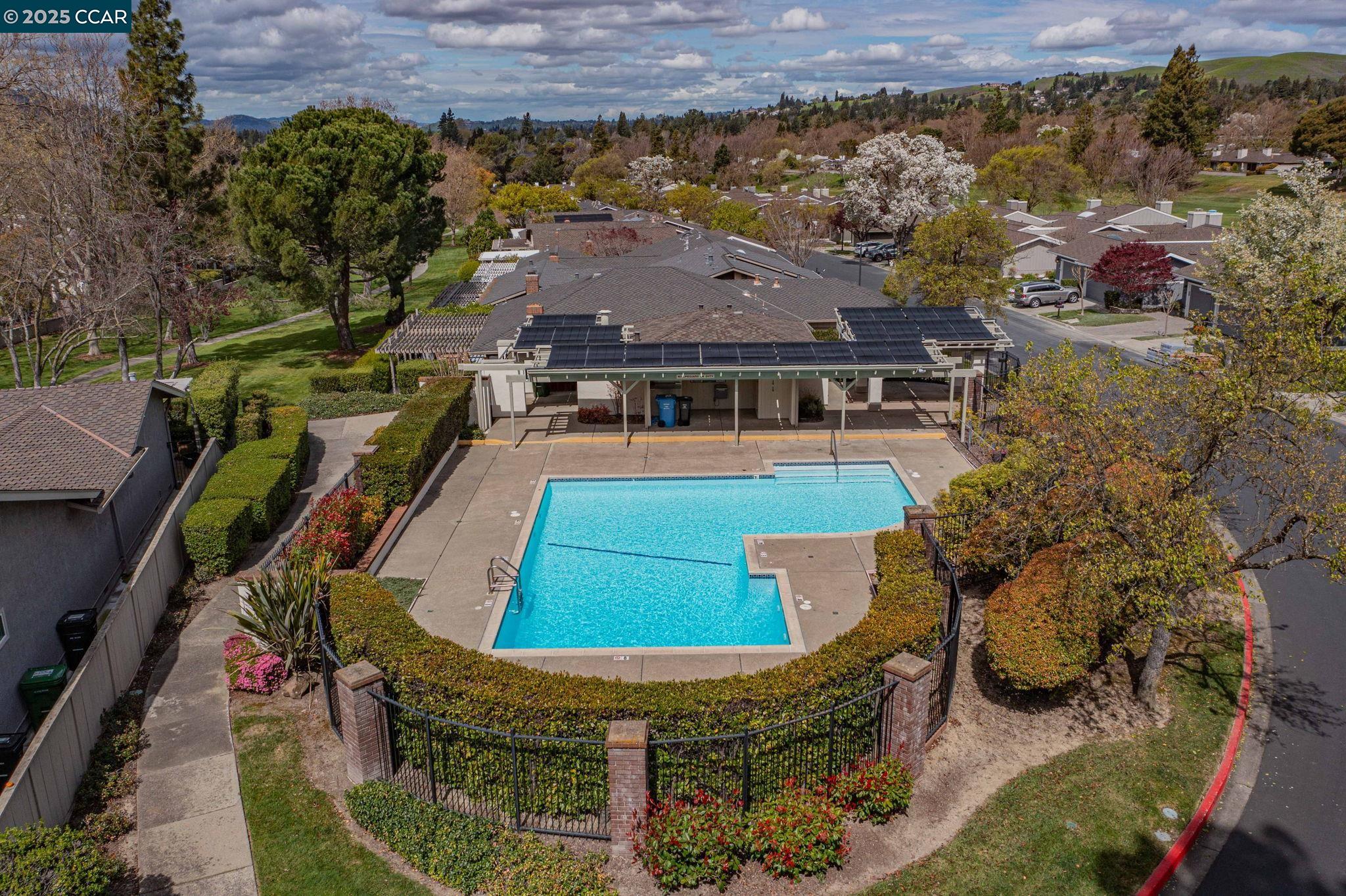 Detail Gallery Image 41 of 47 For 574 Silver Lake Dr, Danville,  CA 94526 - 2 Beds | 2 Baths