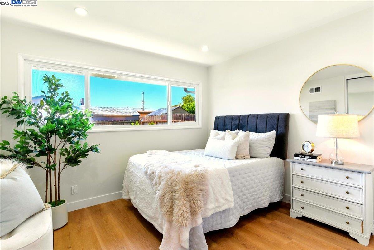 Detail Gallery Image 16 of 24 For 24635 Woodacre Ave, Hayward,  CA 94544 - 3 Beds | 2 Baths