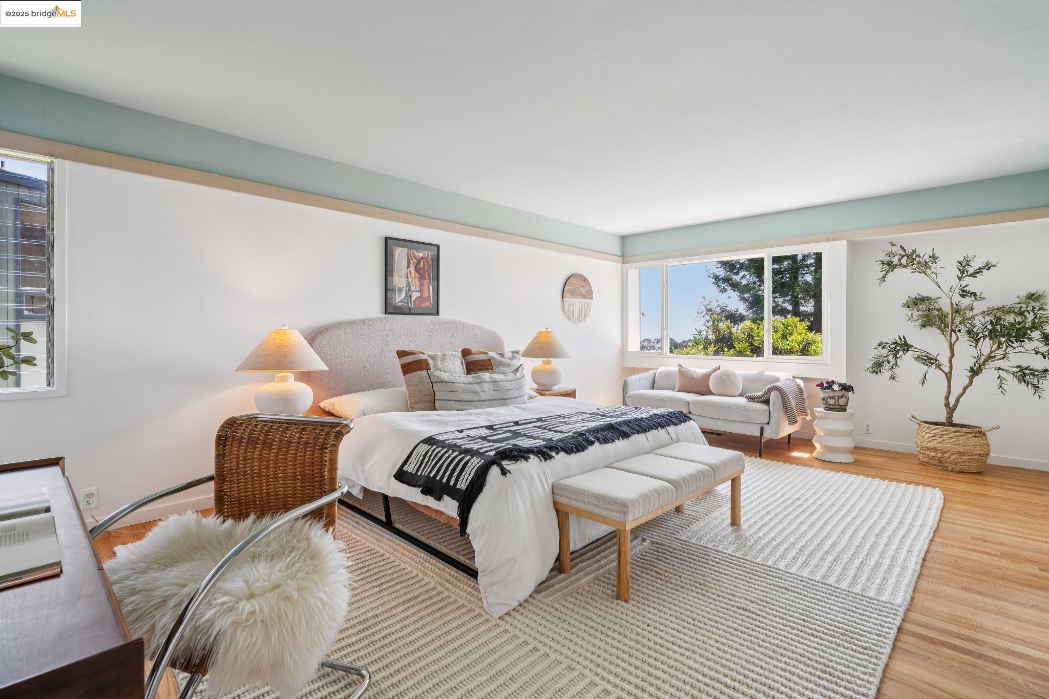 Detail Gallery Image 26 of 56 For 120 Hill Rd, Berkeley,  CA 94708 - 4 Beds | 2/2 Baths