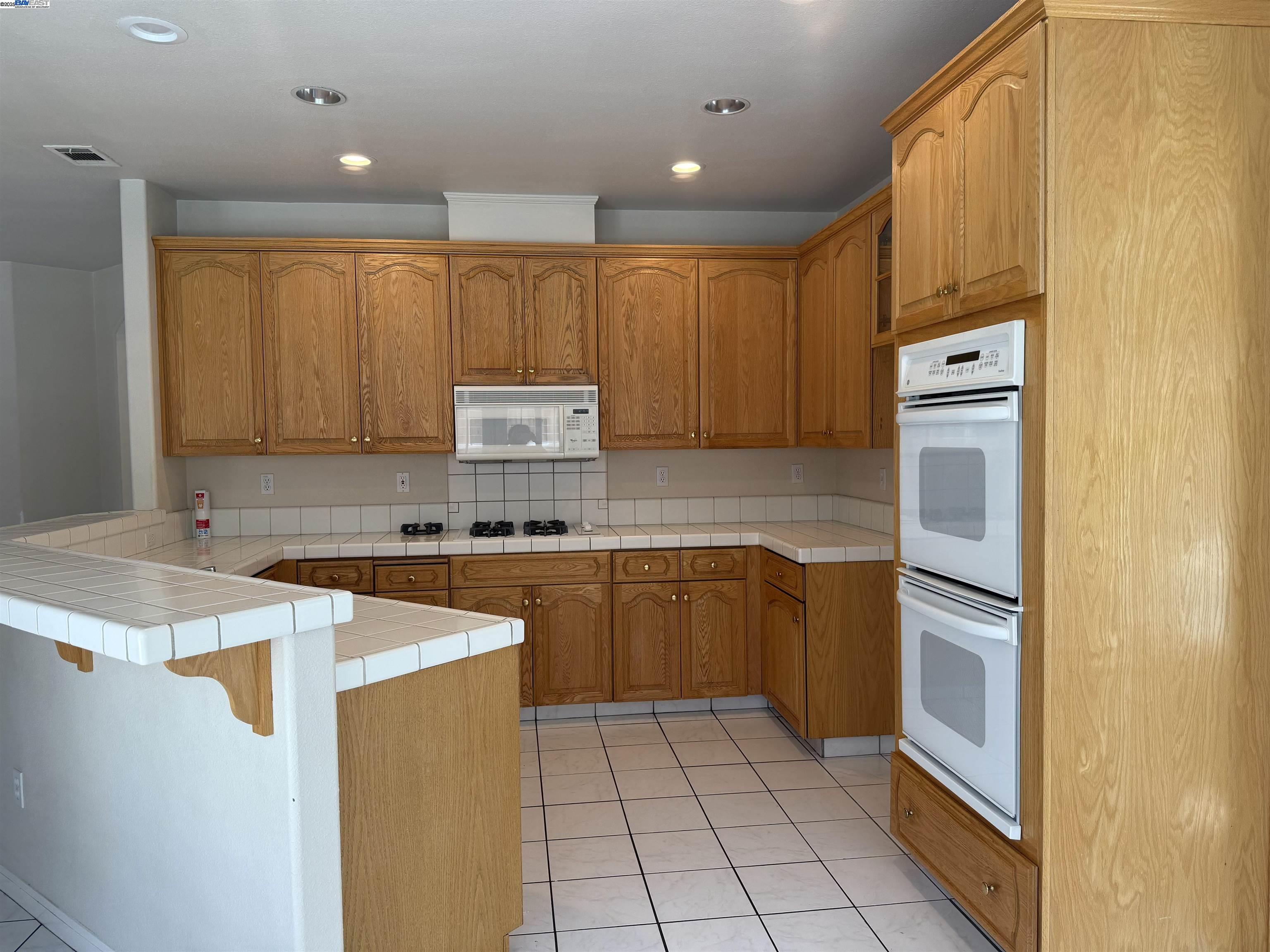 Detail Gallery Image 17 of 34 For 1480 Claremont Dr, Tracy,  CA 95376 - 4 Beds | 3 Baths