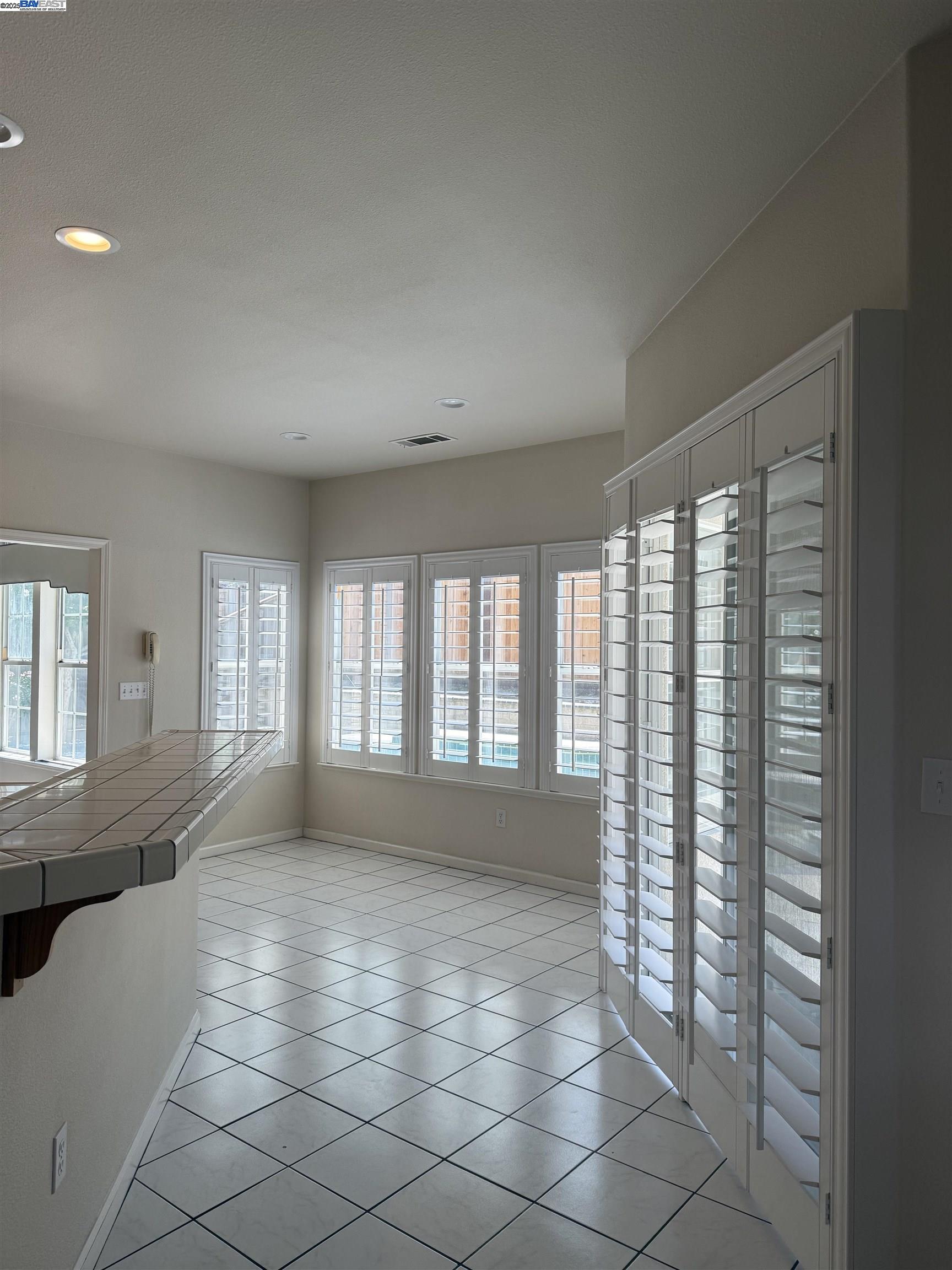 Detail Gallery Image 10 of 34 For 1480 Claremont Dr, Tracy,  CA 95376 - 4 Beds | 3 Baths