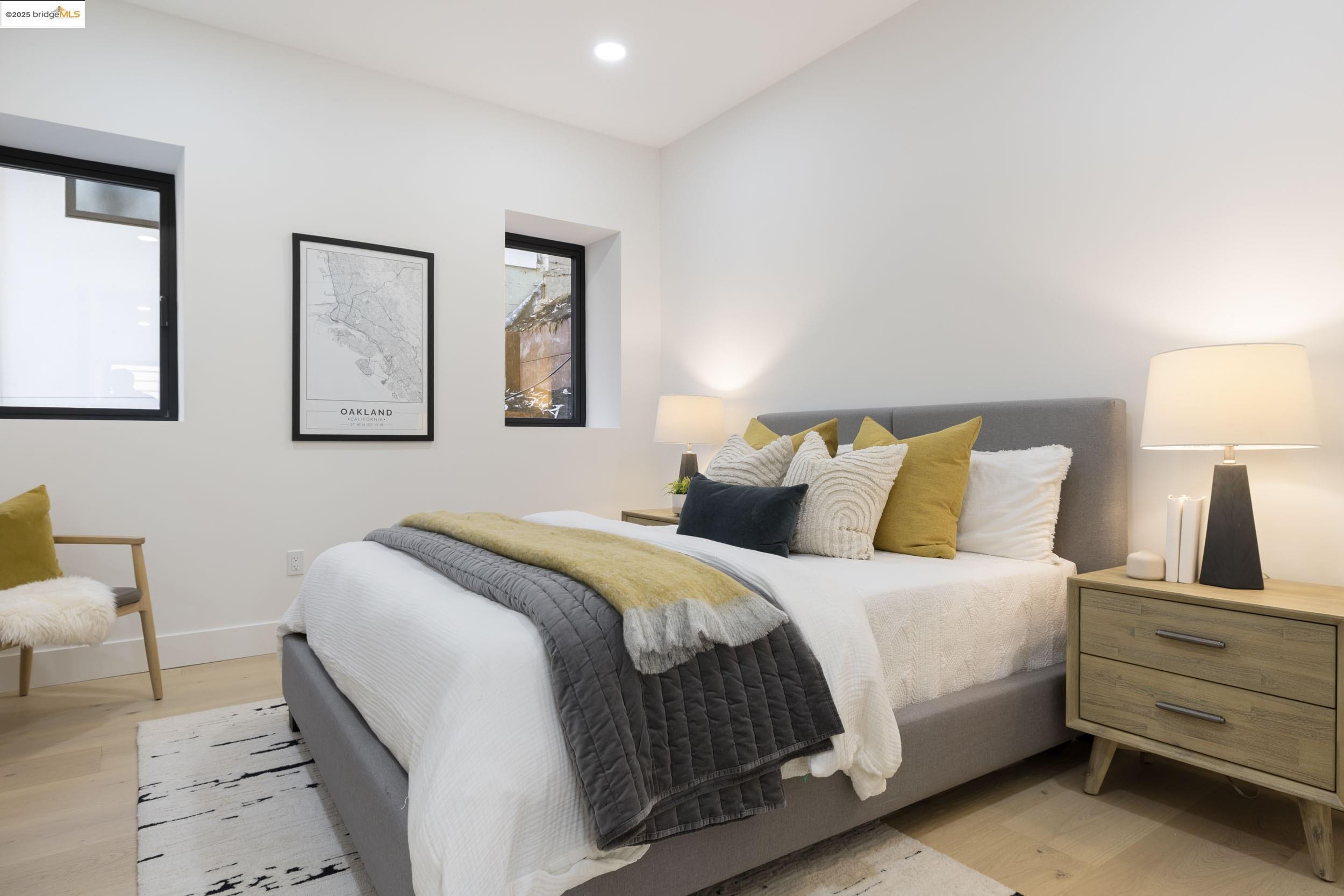 Detail Gallery Image 36 of 51 For 7270 Woodrow Dr, Oakland,  CA 94611 - 4 Beds | 3/1 Baths