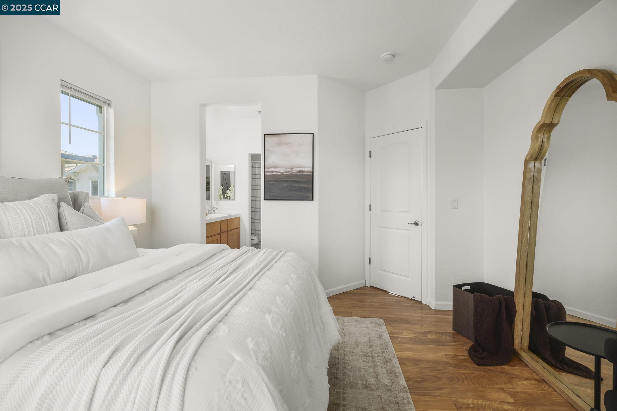 Detail Gallery Image 15 of 25 For 2828 Willow Pass Rd, Concord,  CA 94519-2665 - 3 Beds | 2/1 Baths