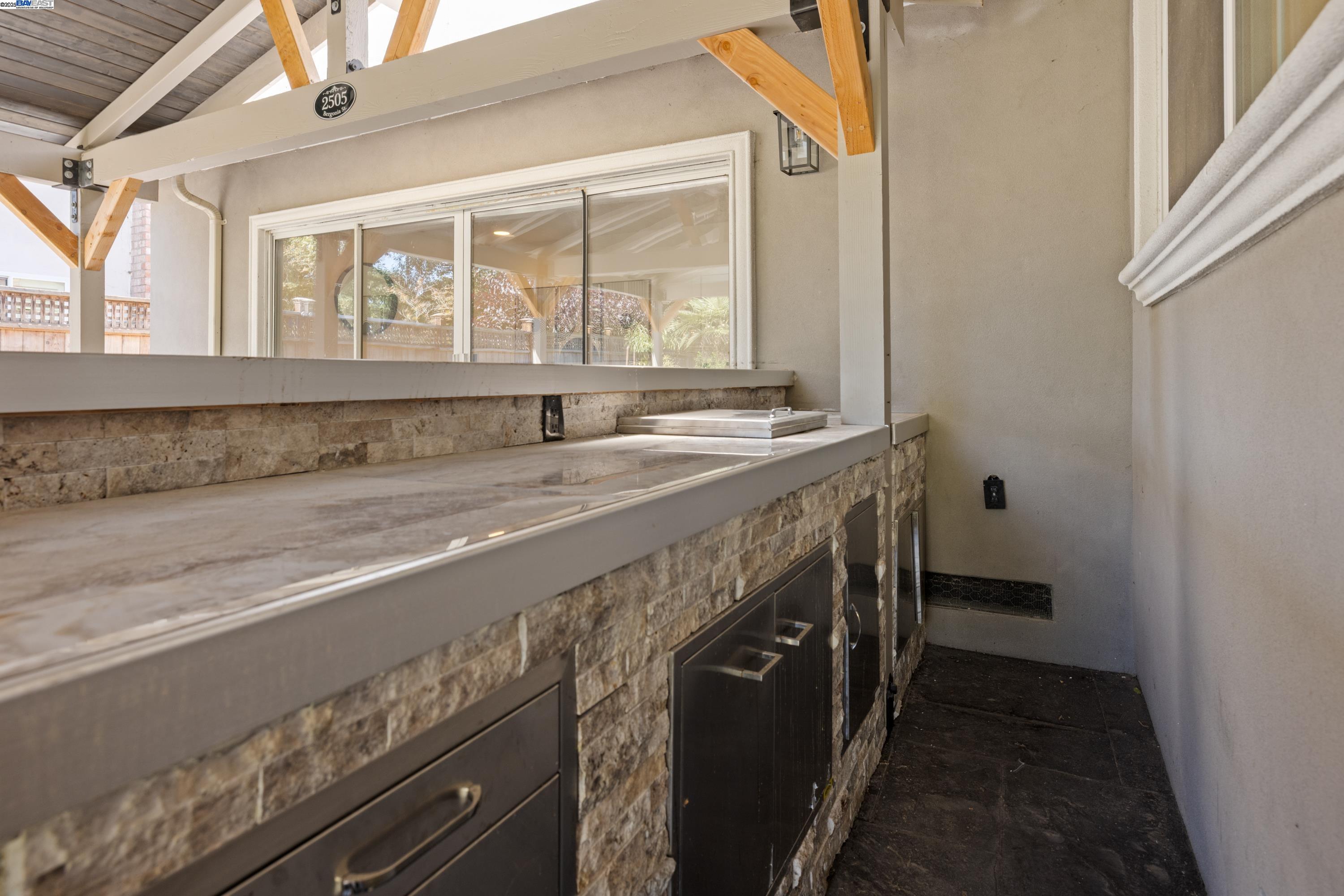 Detail Gallery Image 22 of 34 For 2505 Begonia St, Union City,  CA 94587 - 3 Beds | 2 Baths