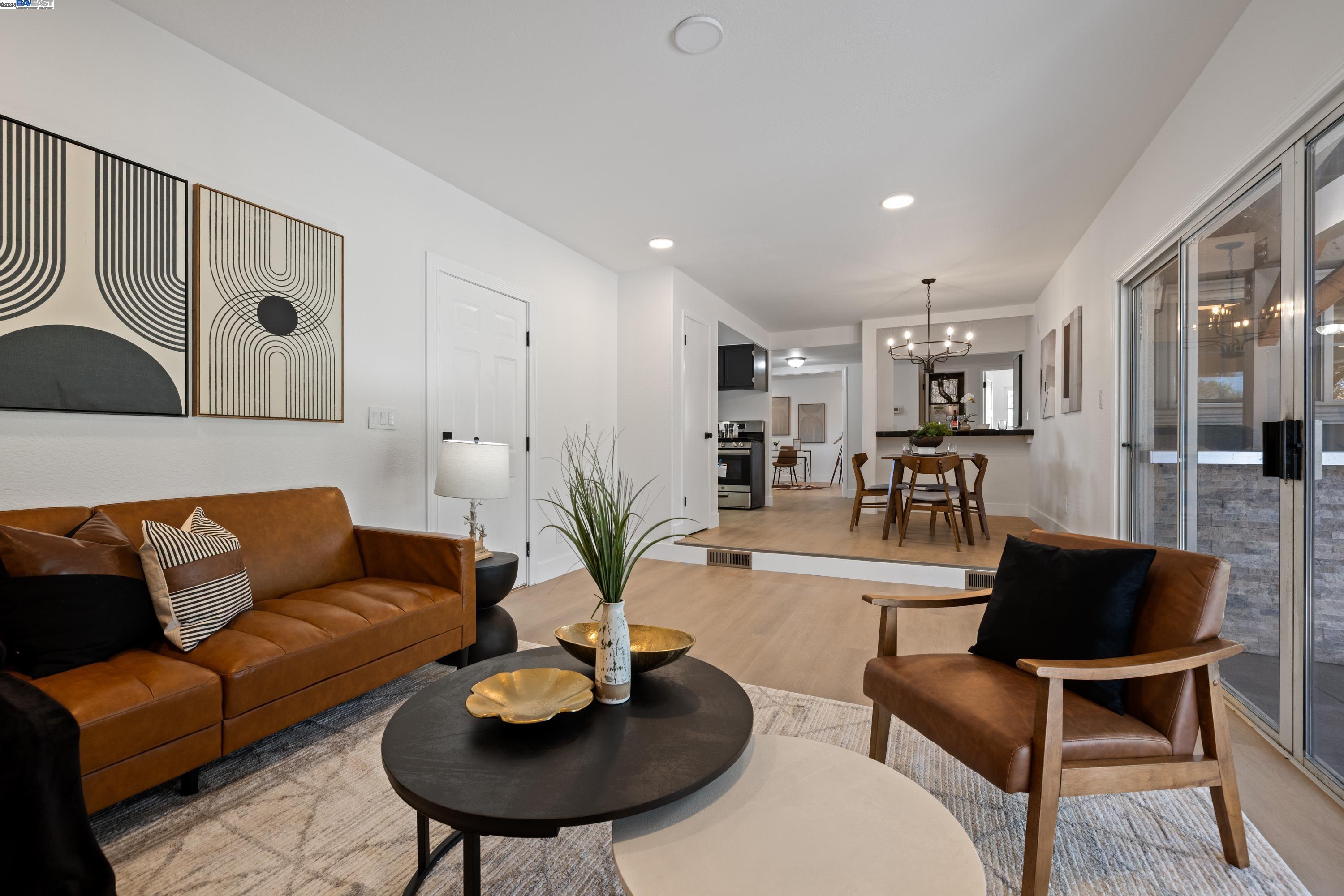 Detail Gallery Image 9 of 34 For 2505 Begonia St, Union City,  CA 94587 - 3 Beds | 2 Baths
