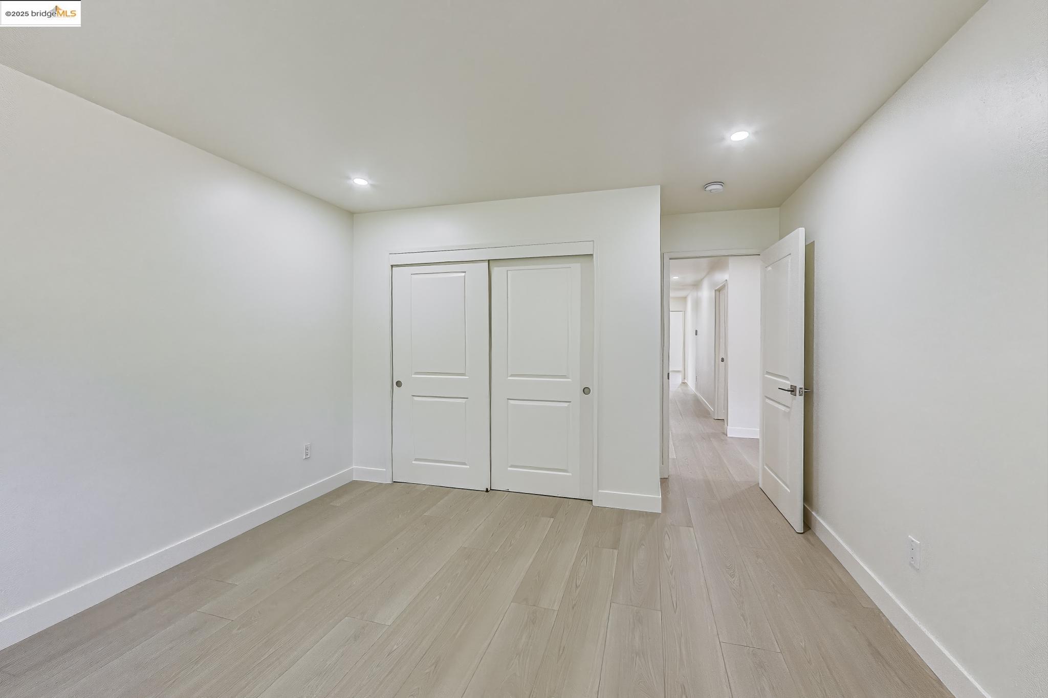 Detail Gallery Image 18 of 26 For 4034 Rhoda Ave, Oakland,  CA 94602 - 4 Beds | 3 Baths