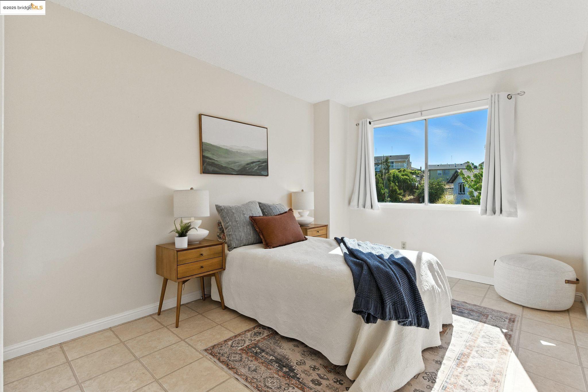 Detail Gallery Image 21 of 33 For 1155 Kelvin Rd, El Sobrante,  CA 94803 - 3 Beds | 2 Baths