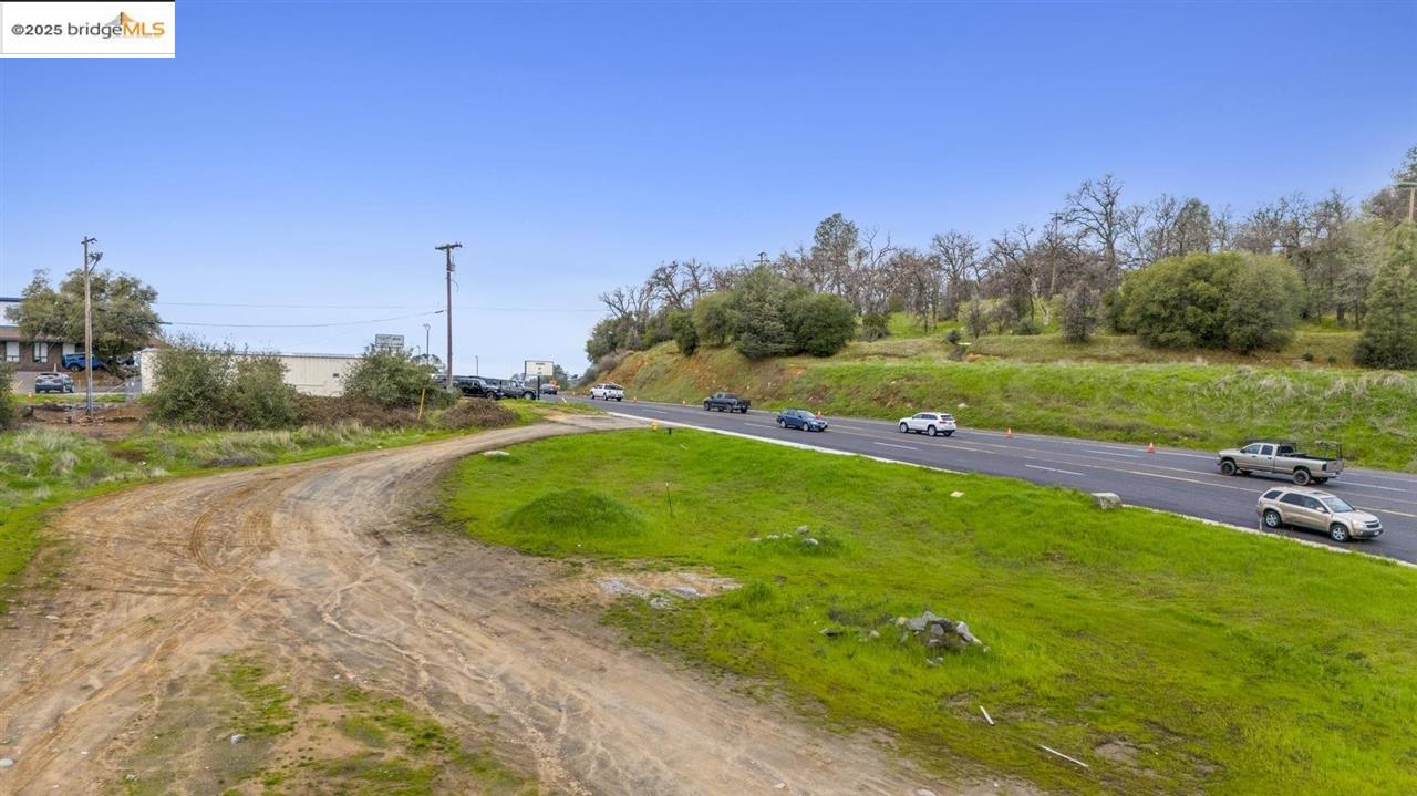 Detail Gallery Image 1 of 12 For 13501 Mono Way, Sonora,  CA 95370 - – Beds | – Baths