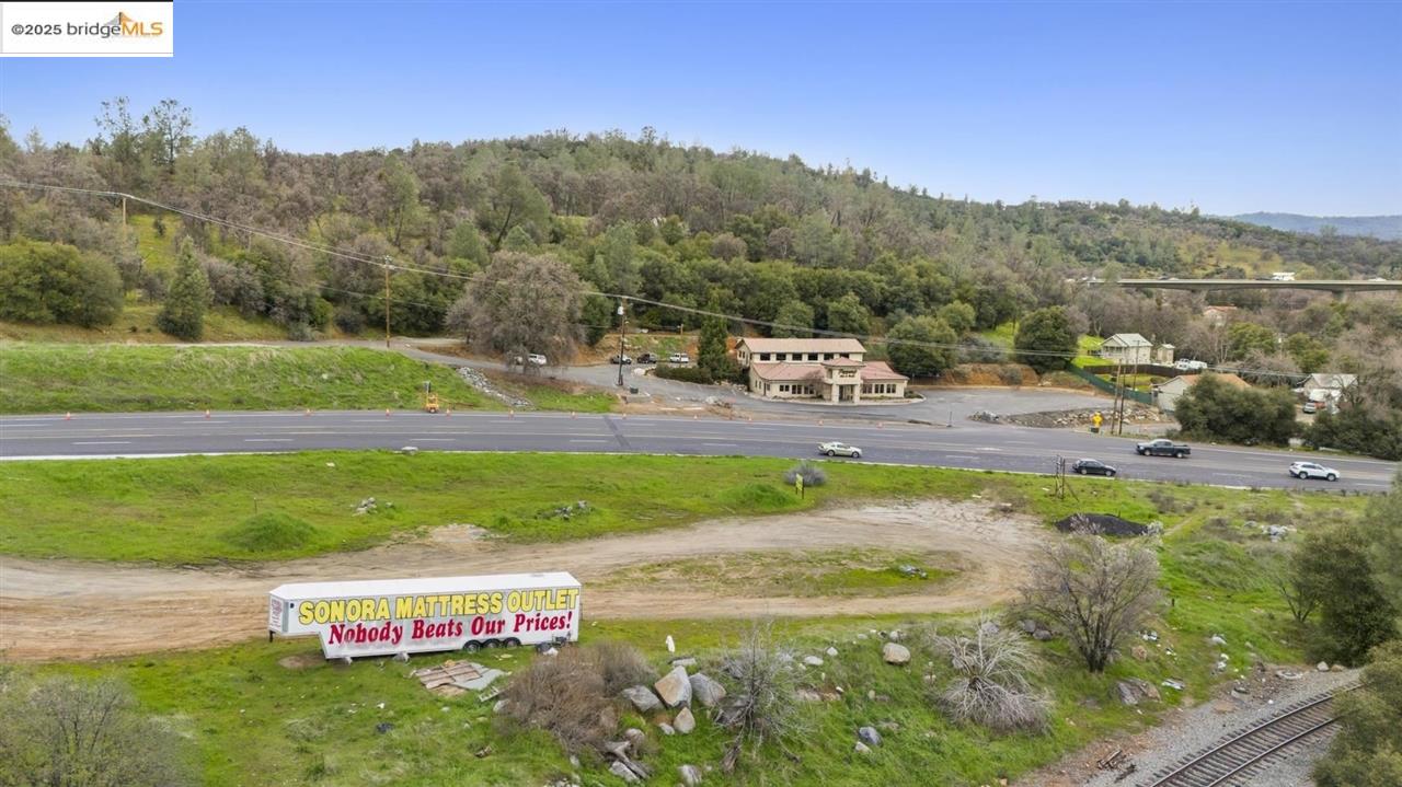 Detail Gallery Image 7 of 12 For 13501 Mono Way, Sonora,  CA 95370 - – Beds | – Baths