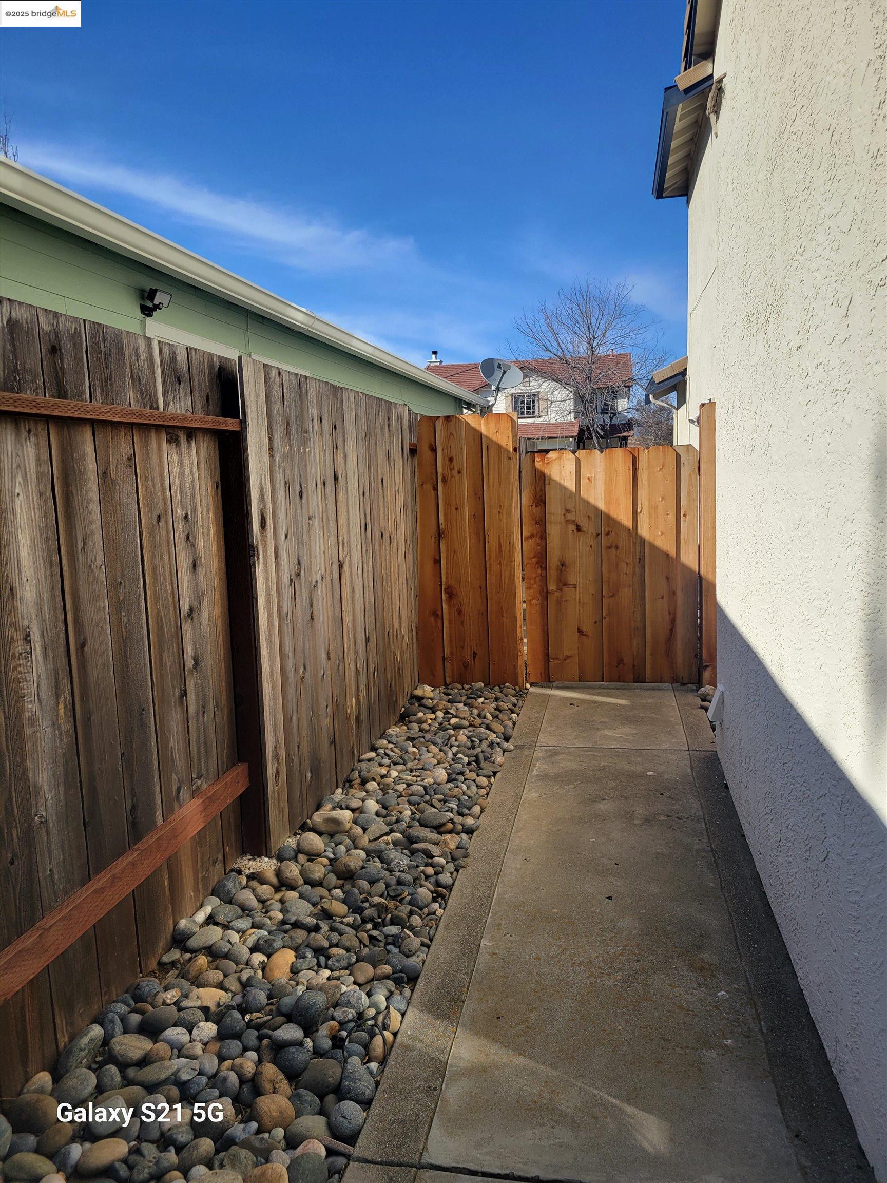Detail Gallery Image 30 of 32 For 1071 Stonecrest Drive, Antioch,  CA 94531 - 4 Beds | 3 Baths