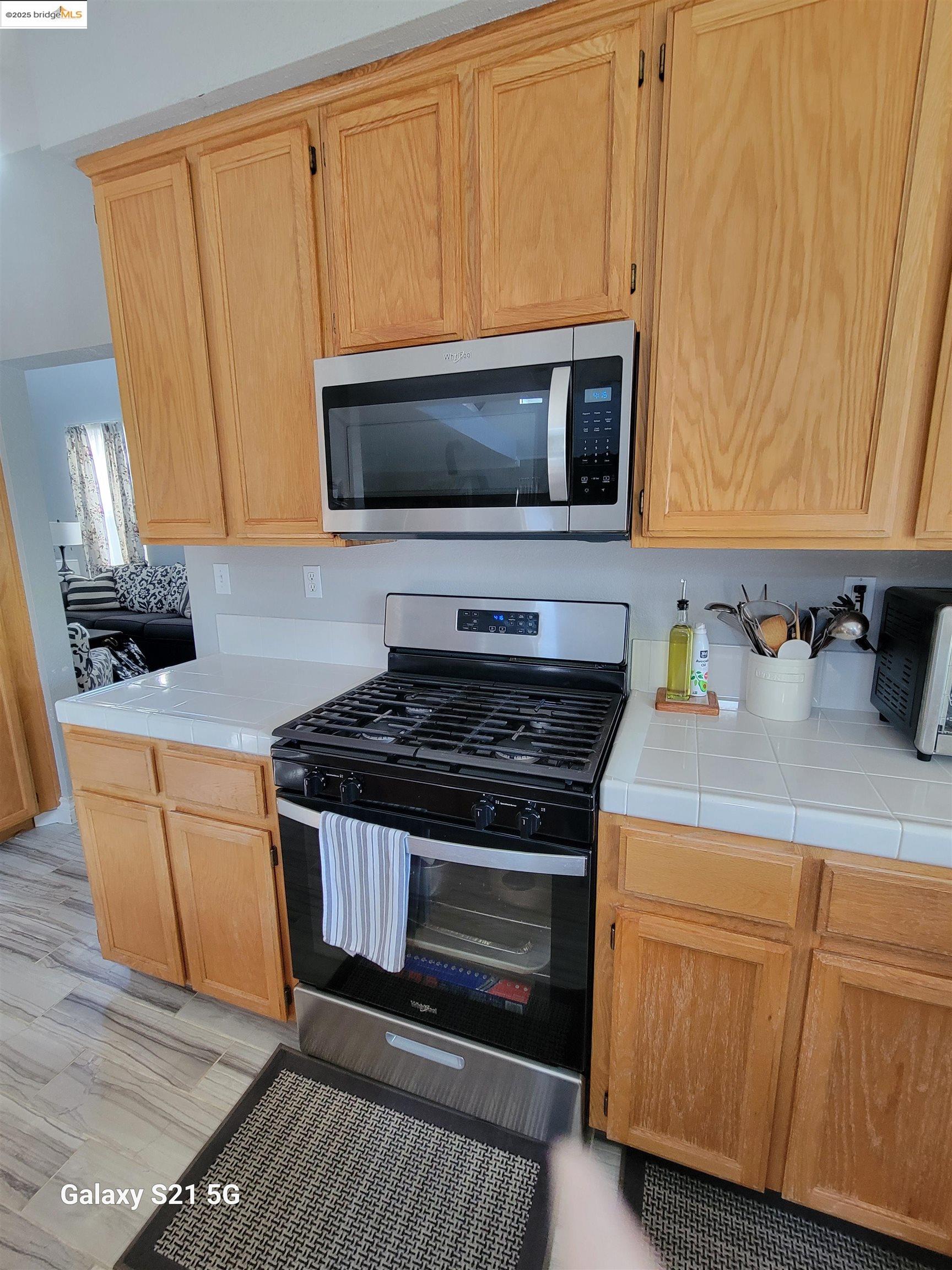 Detail Gallery Image 7 of 32 For 1071 Stonecrest Drive, Antioch,  CA 94531 - 4 Beds | 3 Baths