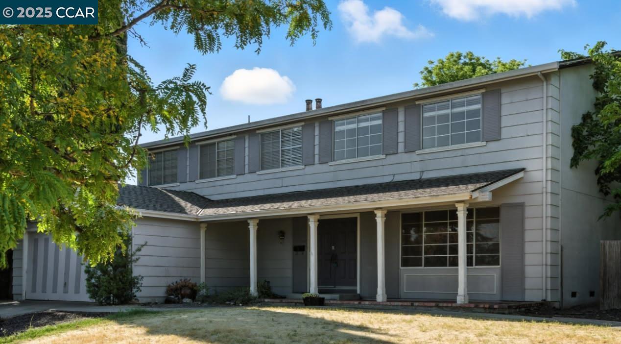 Detail Gallery Image 1 of 30 For 944 Natchez Ct, Walnut Creek,  CA 94598 - 5 Beds | 2/1 Baths