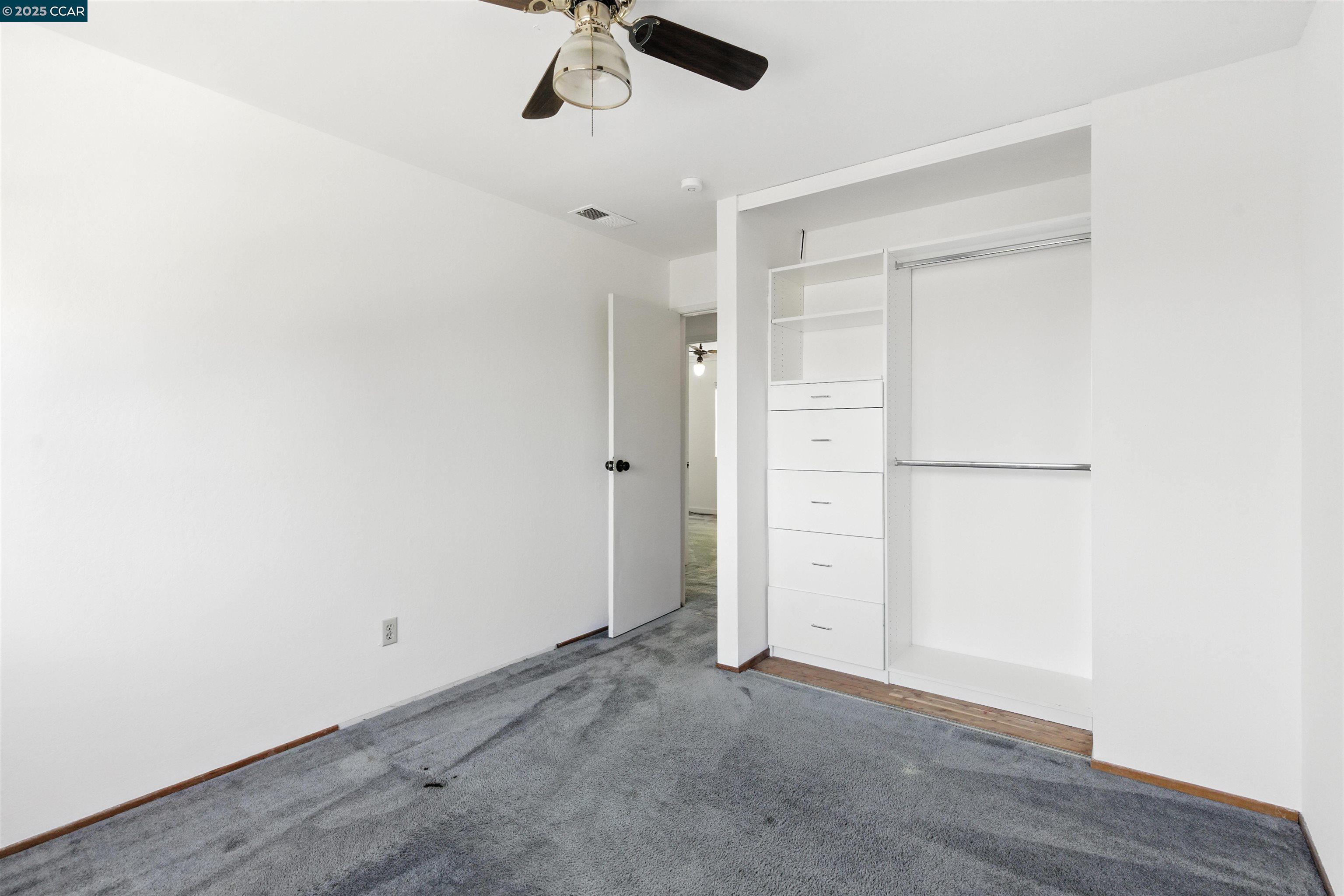 Detail Gallery Image 28 of 30 For 944 Natchez Ct, Walnut Creek,  CA 94598 - 5 Beds | 2/1 Baths