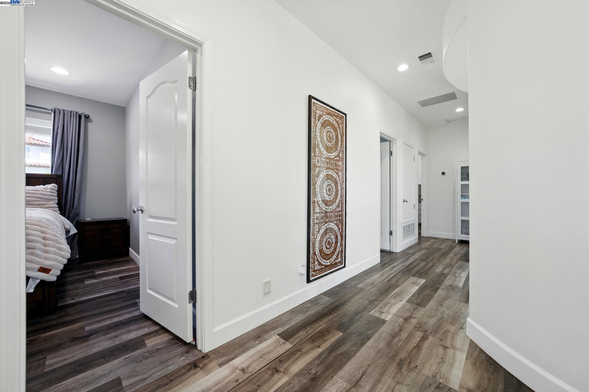 Detail Gallery Image 21 of 55 For 9569 Velvetleaf Cir, San Ramon,  CA 94582 - 5 Beds | 4 Baths