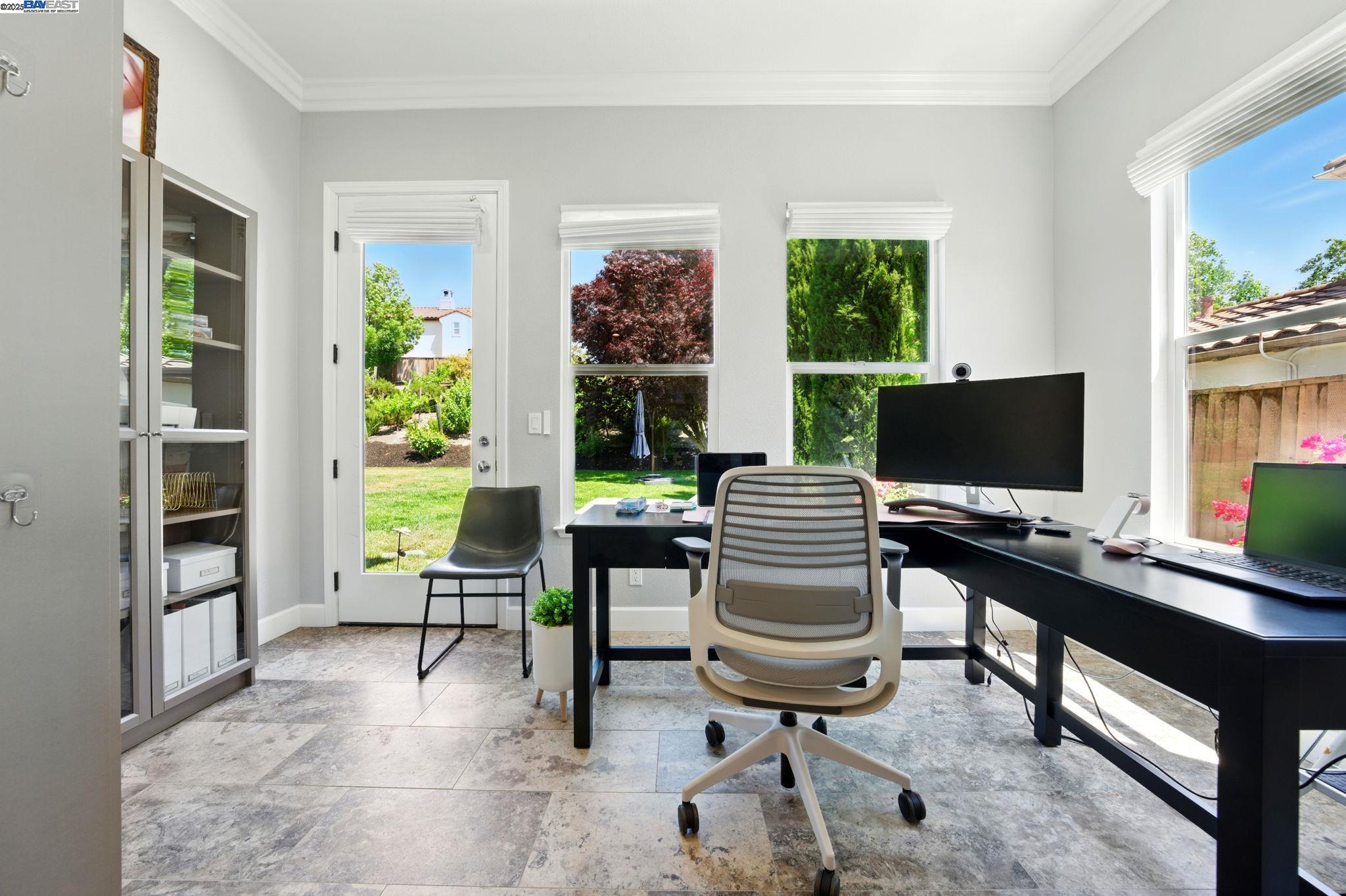 Detail Gallery Image 24 of 55 For 9569 Velvetleaf Cir, San Ramon,  CA 94582 - 5 Beds | 4 Baths