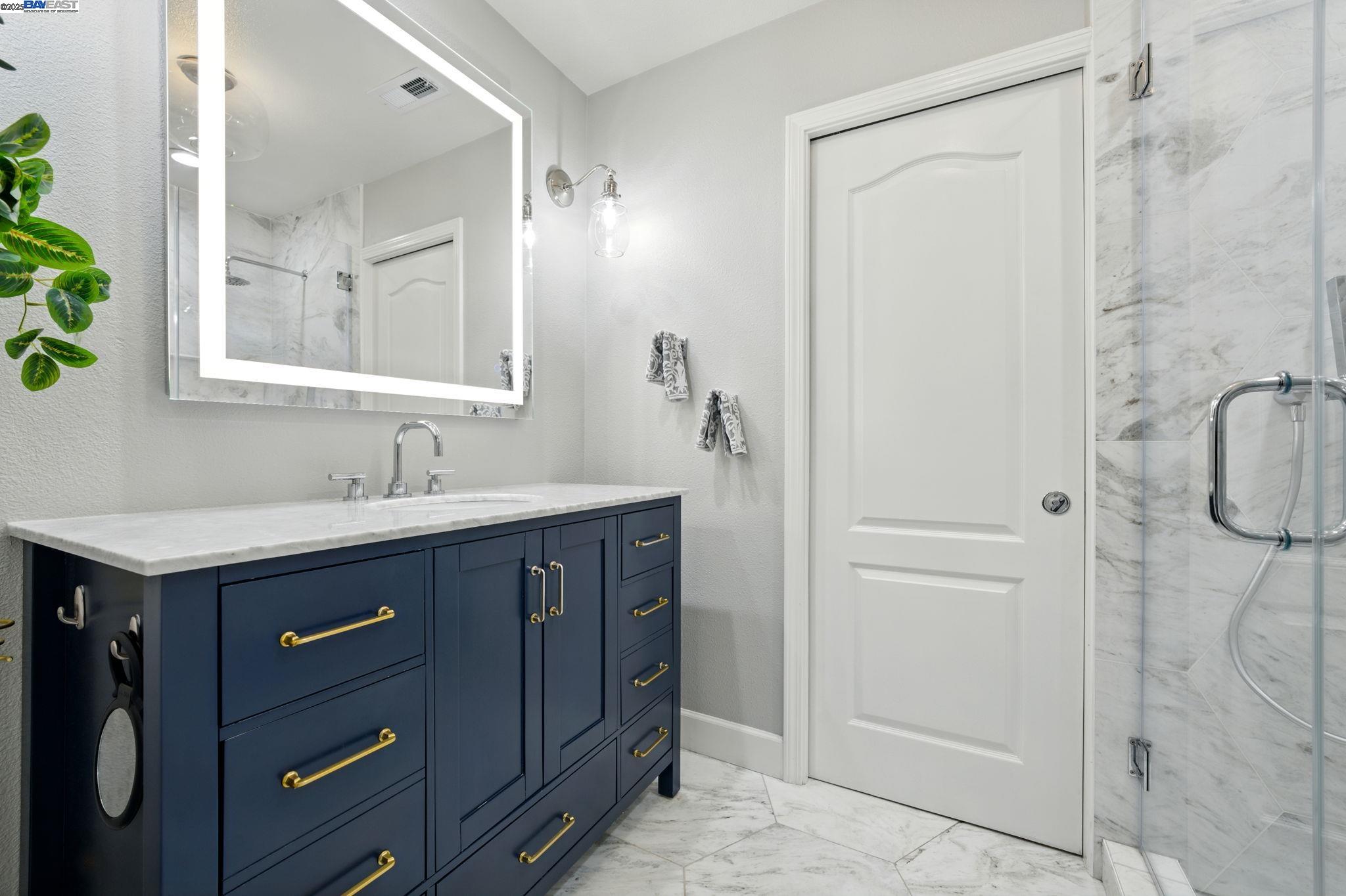 Detail Gallery Image 30 of 55 For 9569 Velvetleaf Cir, San Ramon,  CA 94582 - 5 Beds | 4 Baths