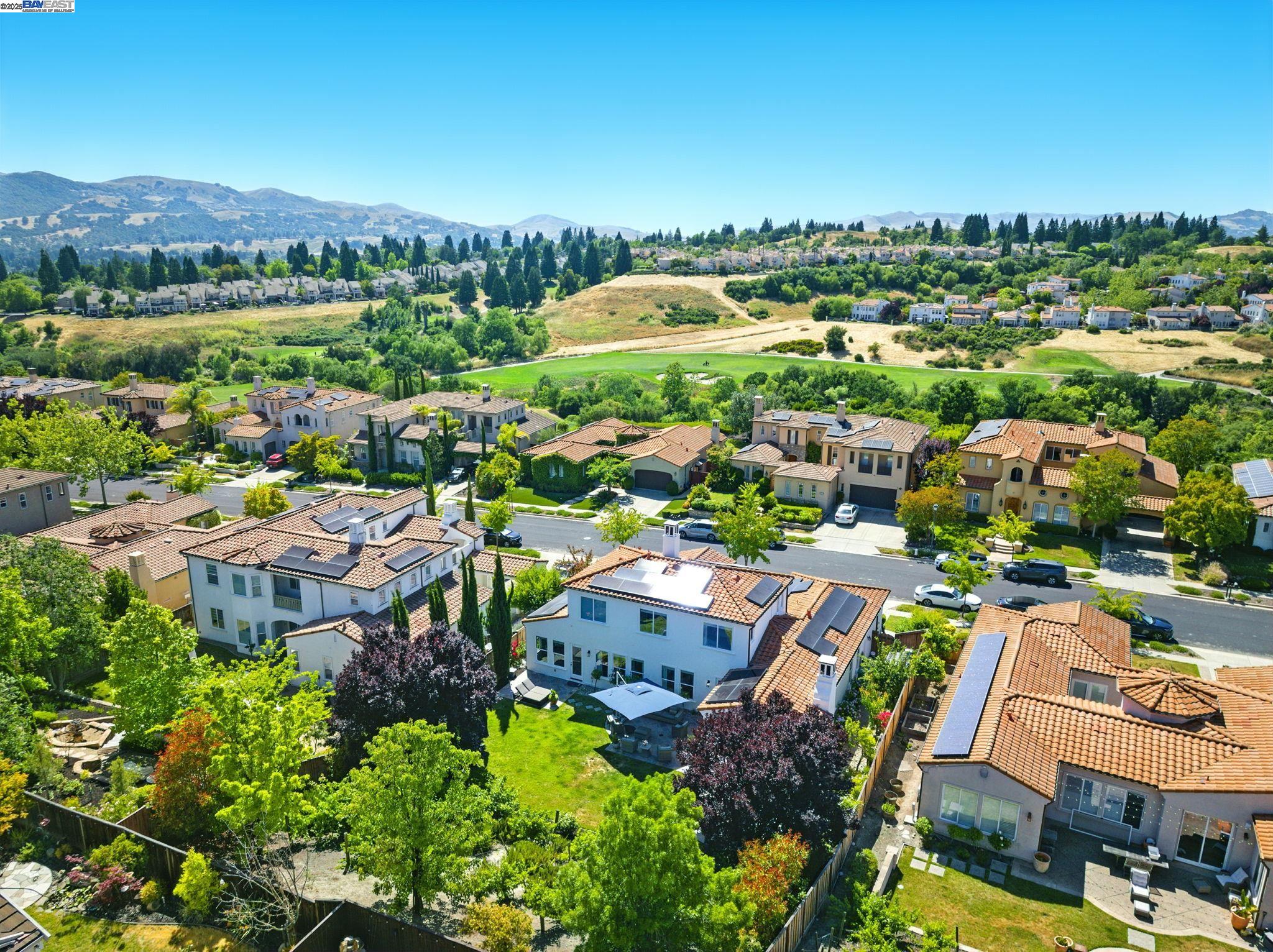 Detail Gallery Image 48 of 55 For 9569 Velvetleaf Cir, San Ramon,  CA 94582 - 5 Beds | 4 Baths