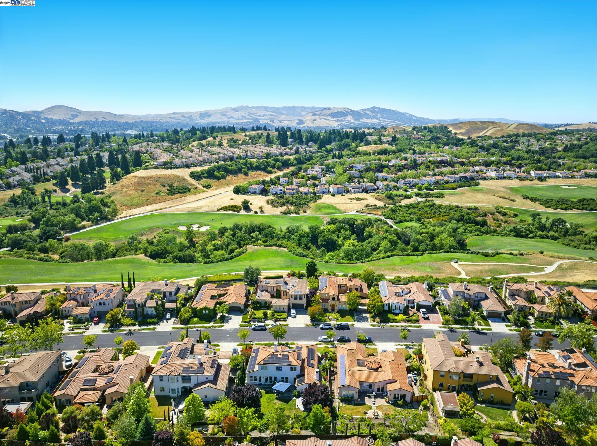 Detail Gallery Image 50 of 55 For 9569 Velvetleaf Cir, San Ramon,  CA 94582 - 5 Beds | 4 Baths