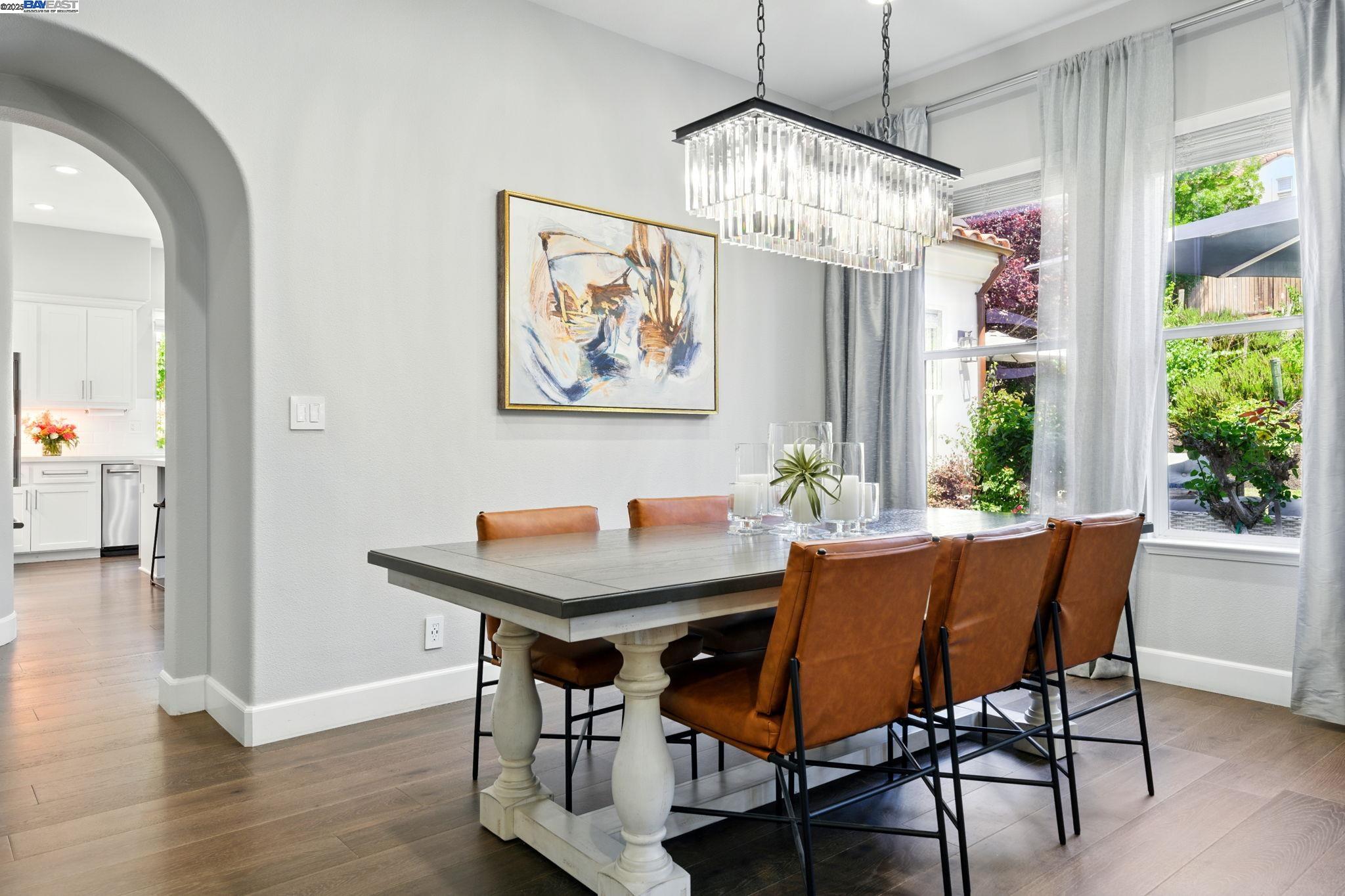 Detail Gallery Image 7 of 55 For 9569 Velvetleaf Cir, San Ramon,  CA 94582 - 5 Beds | 4 Baths