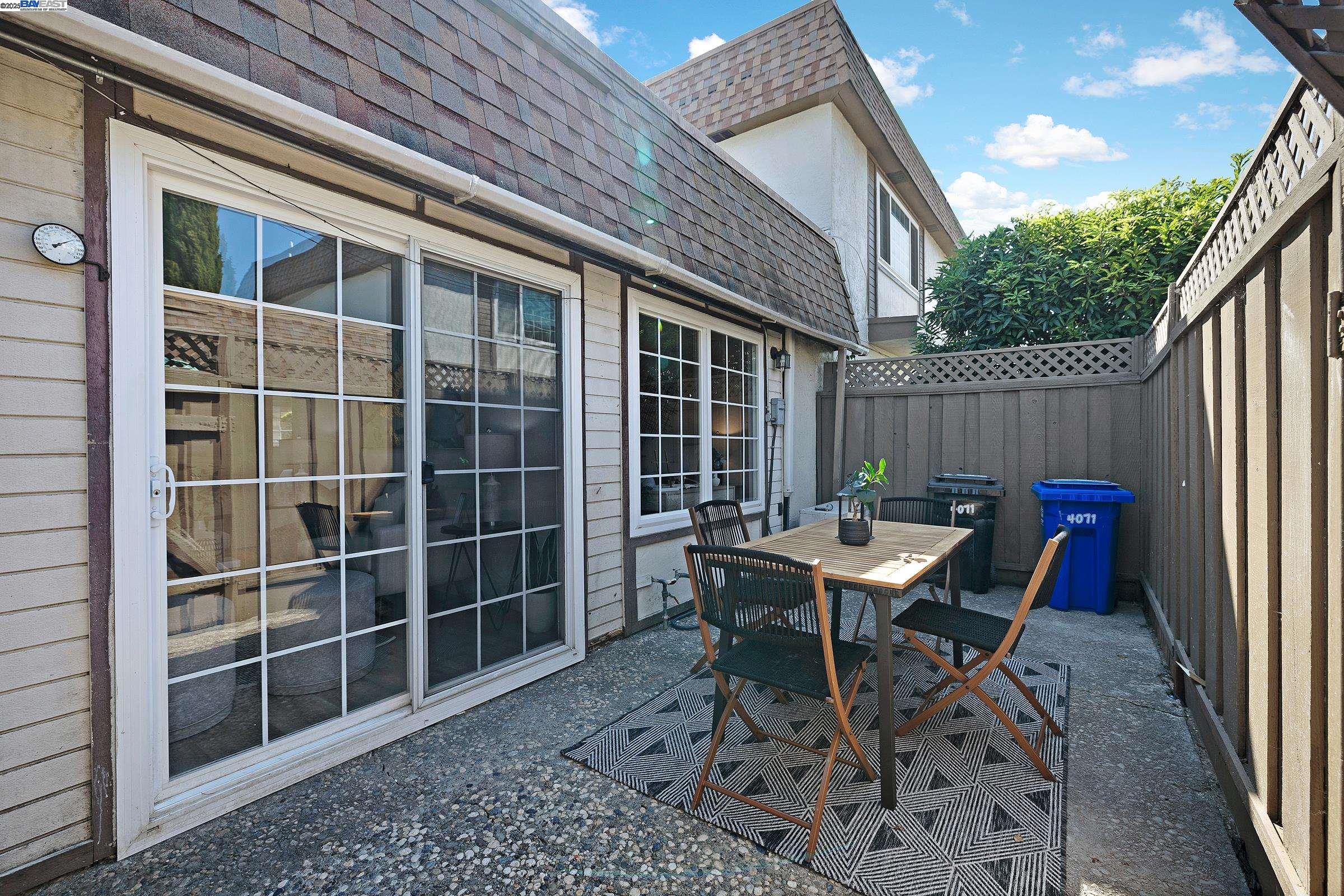 Detail Gallery Image 13 of 30 For 4071 Nicolet Ave, Fremont,  CA 94536 - 2 Beds | 1 Baths
